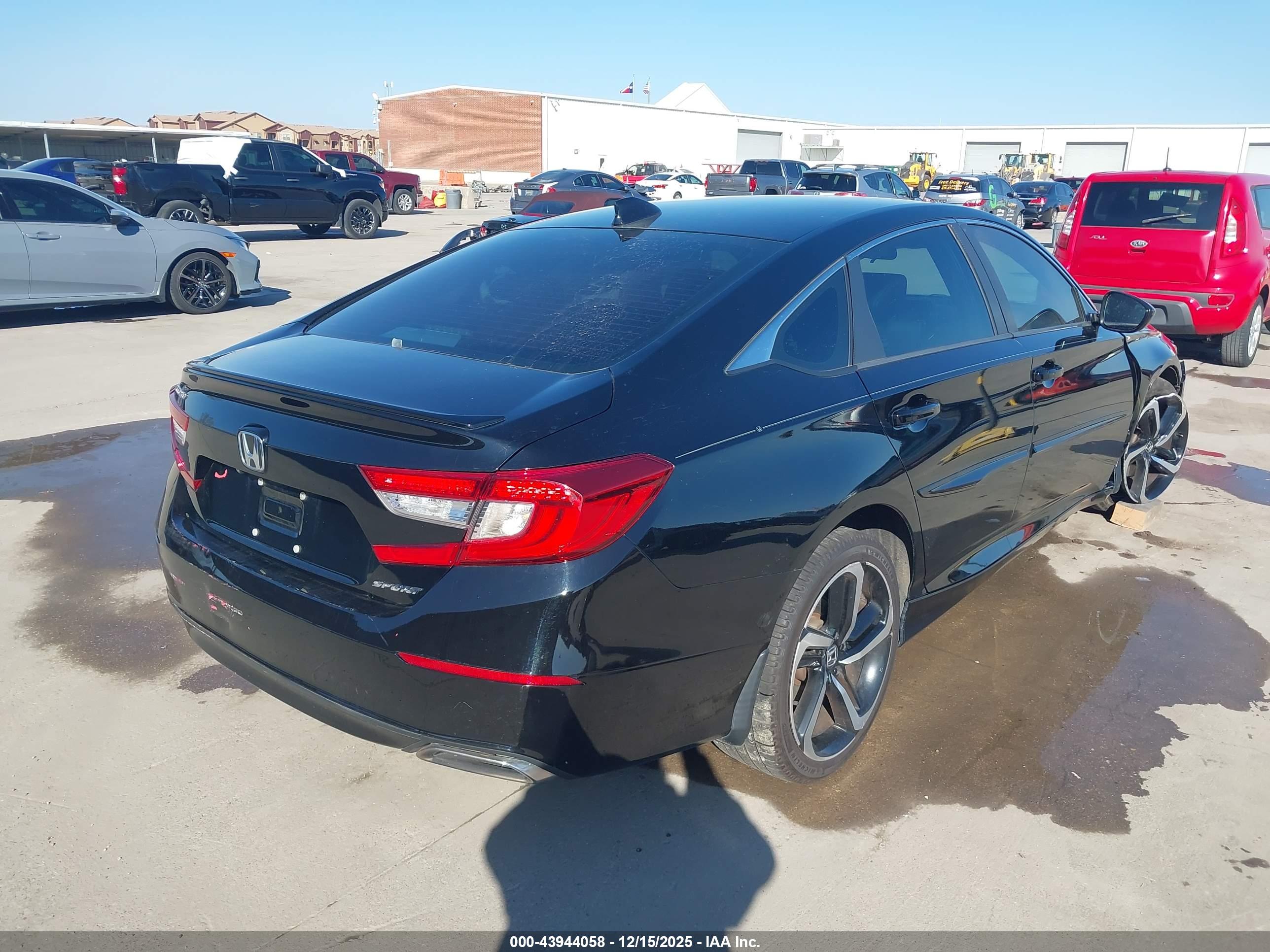 HONDA ACCORD image 4
