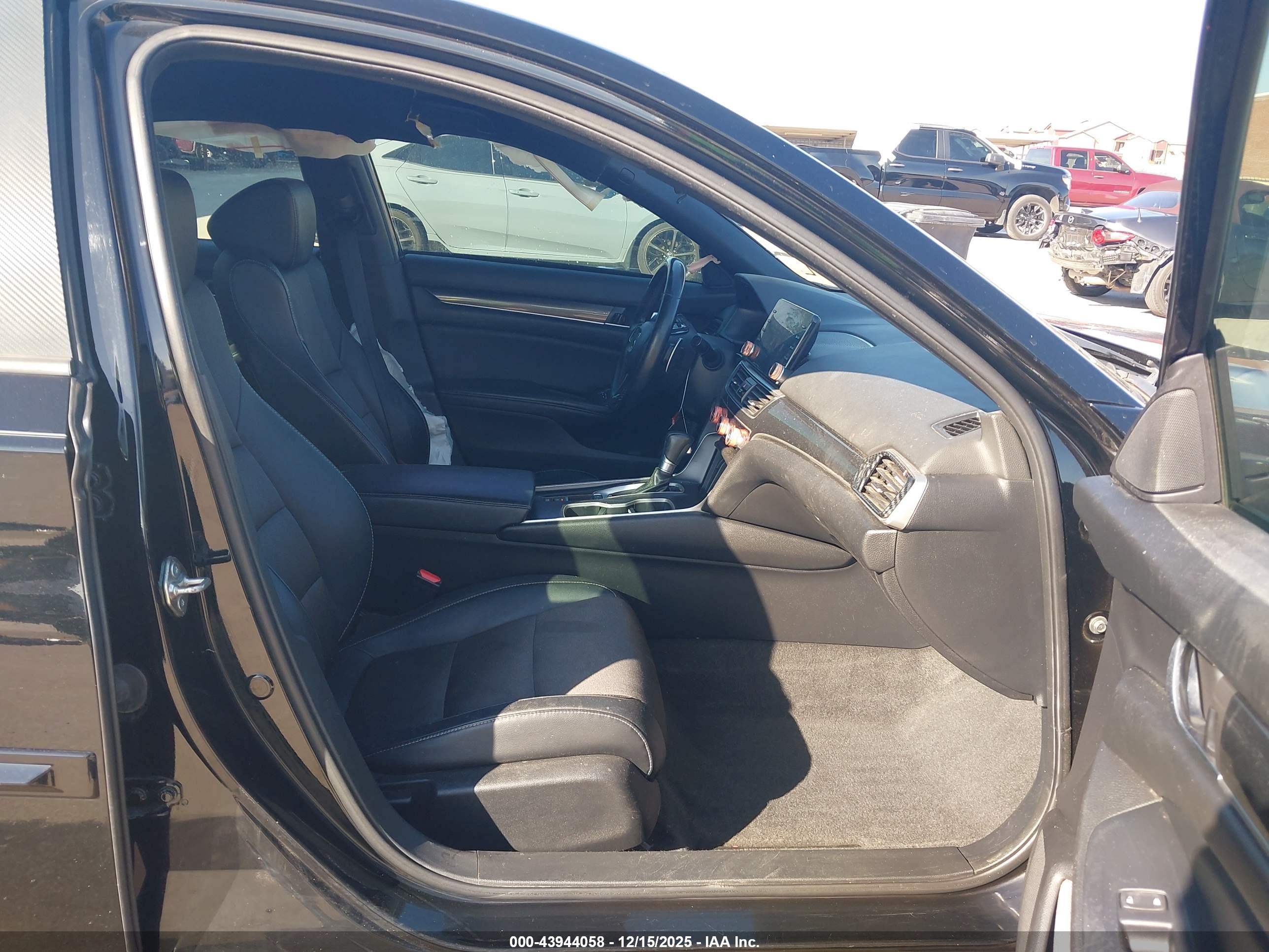 HONDA ACCORD image 5