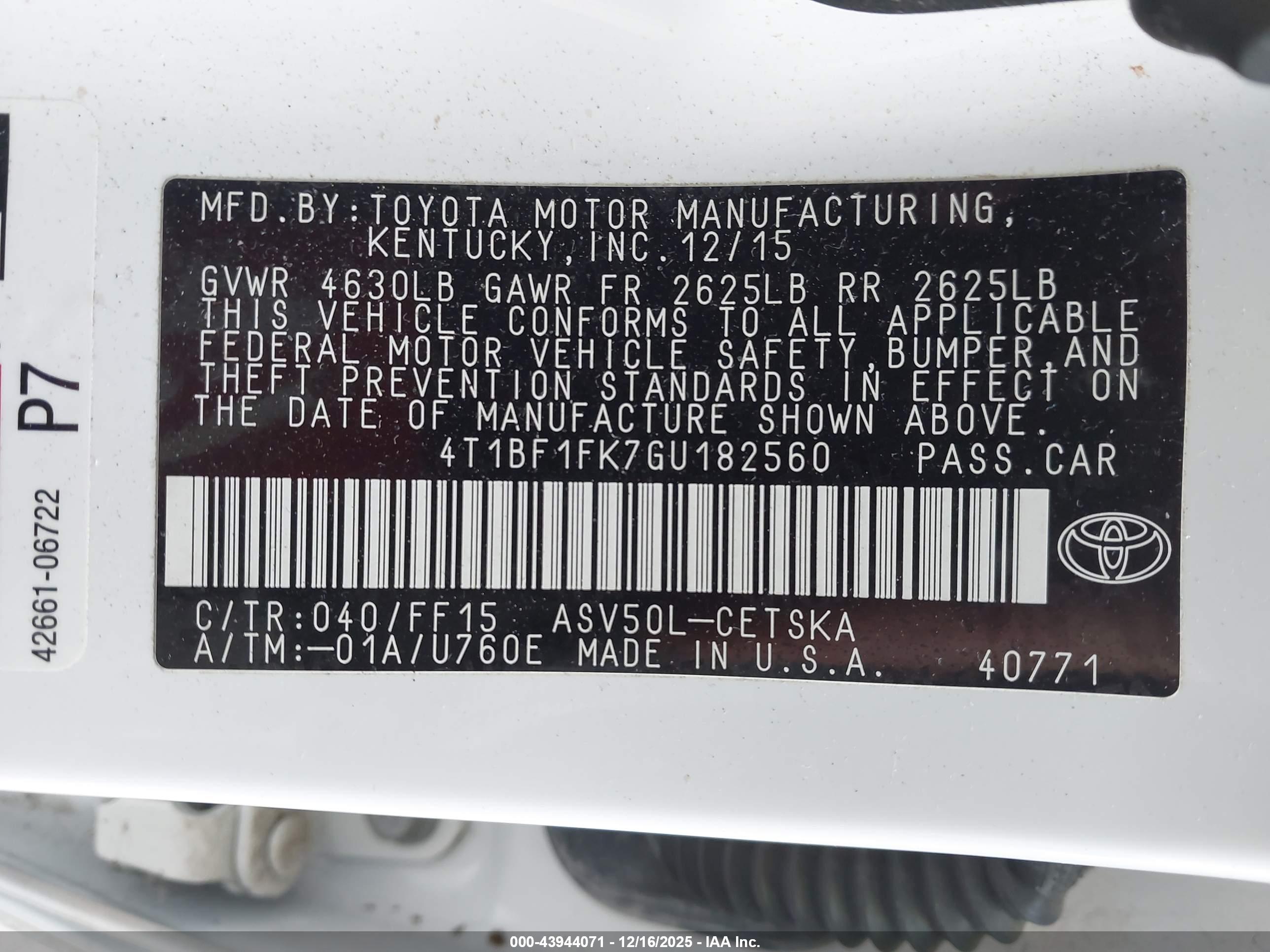 TOYOTA CAMRY image 9
