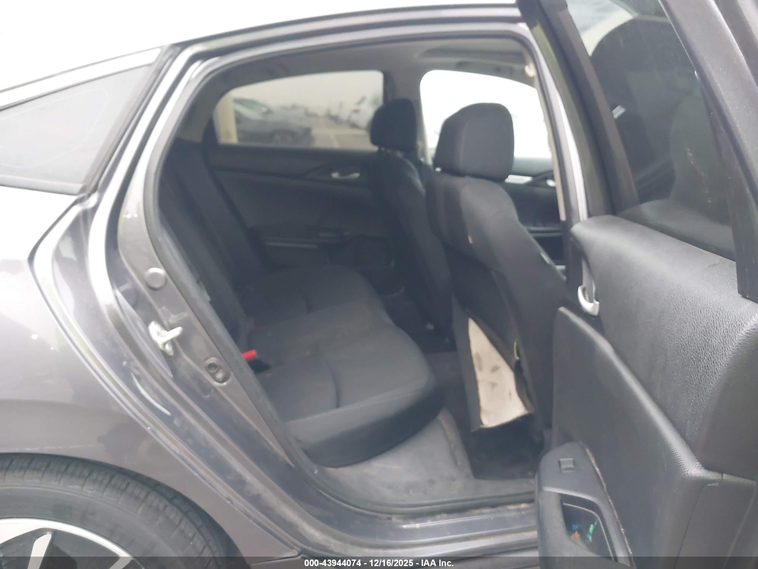 HONDA CIVIC image 8