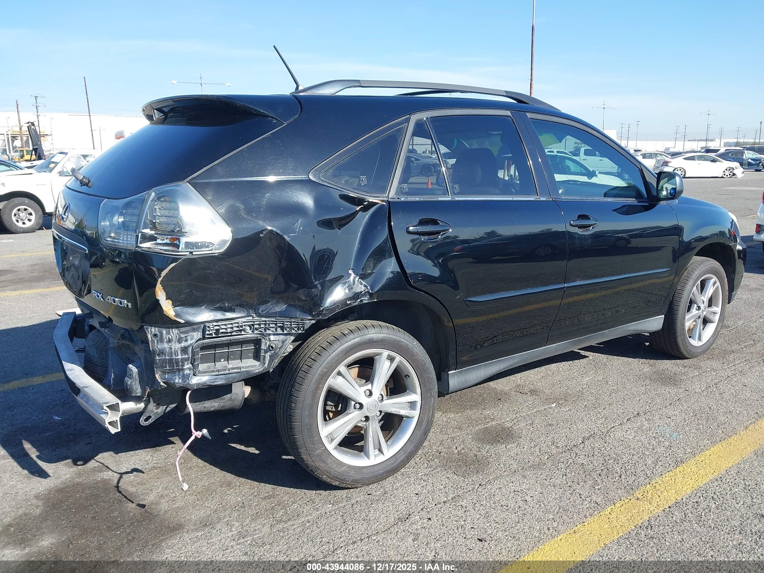LEXUS RX image 4