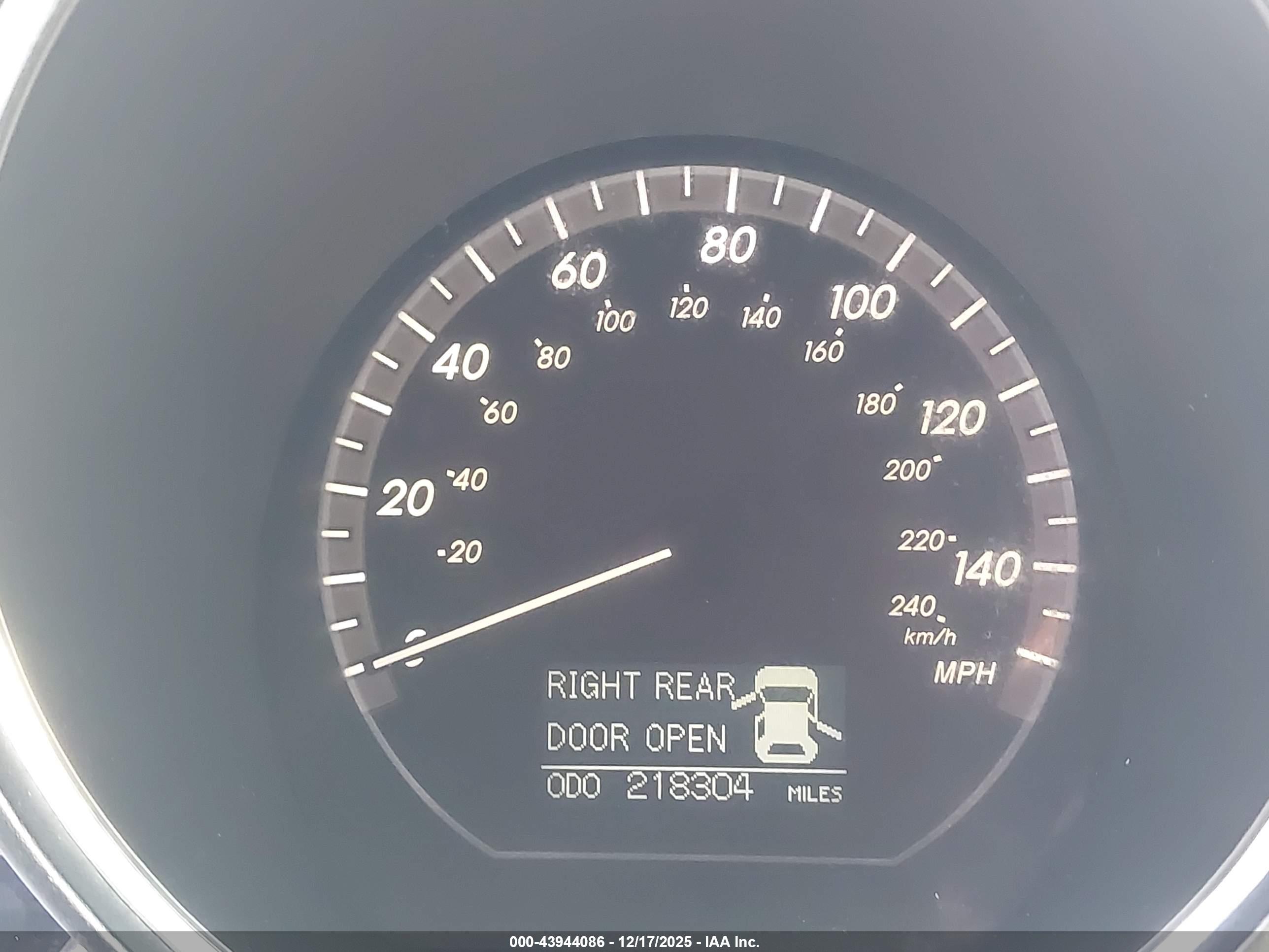 LEXUS RX image 7