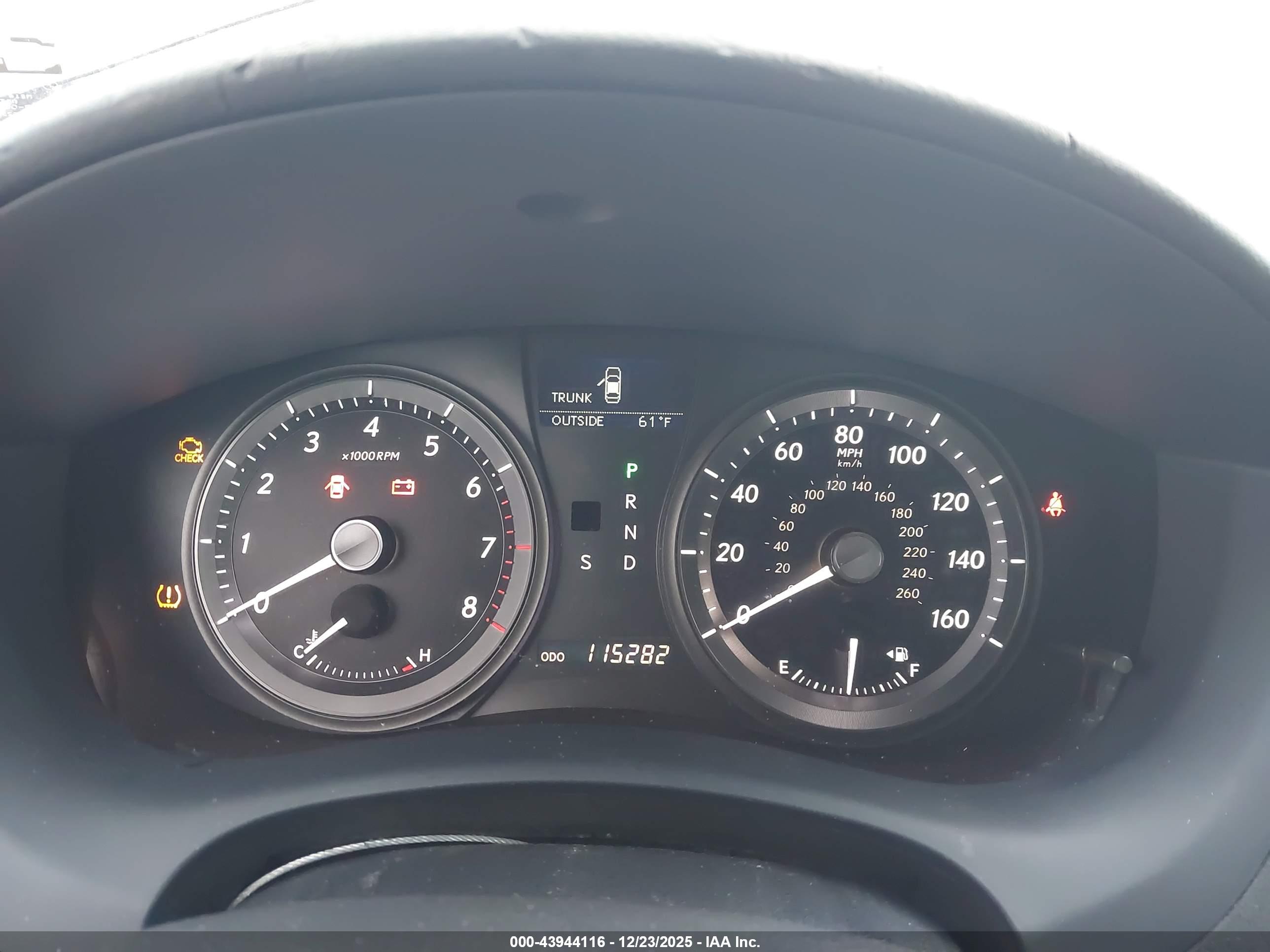 LEXUS ES image 7