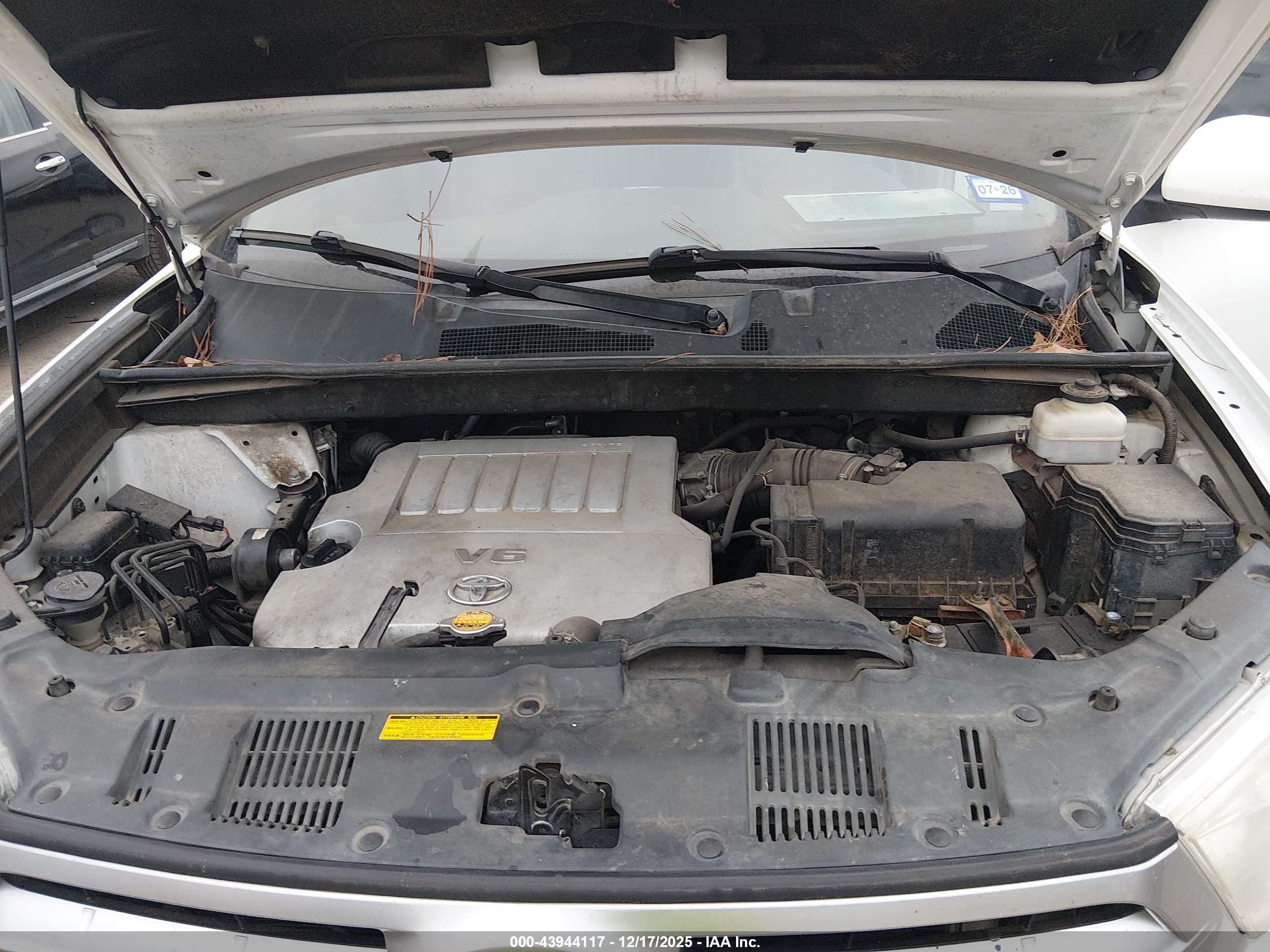 TOYOTA HIGHLANDER image 10