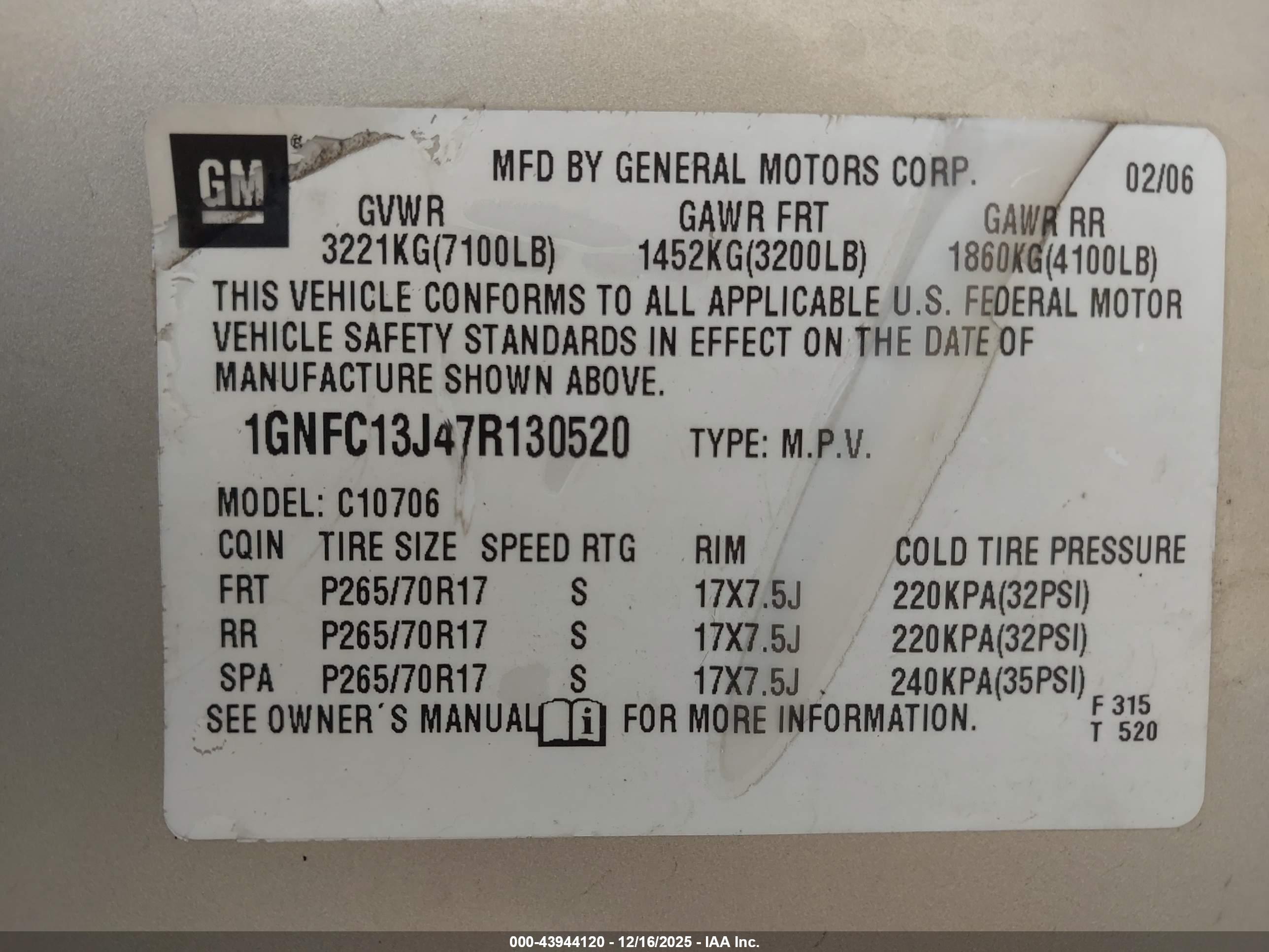 CHEVROLET TAHOE image 9