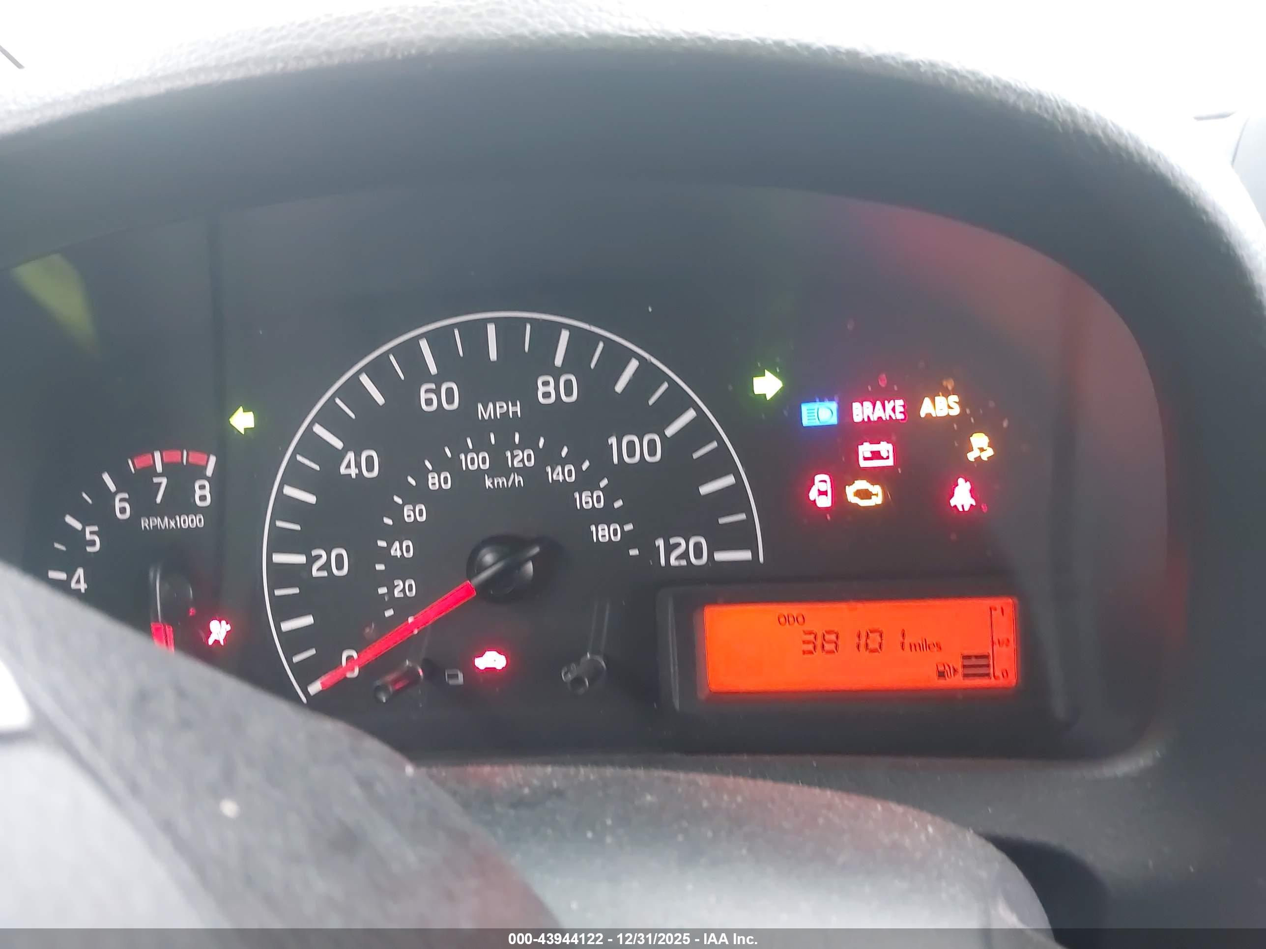 NISSAN NV200 image 7