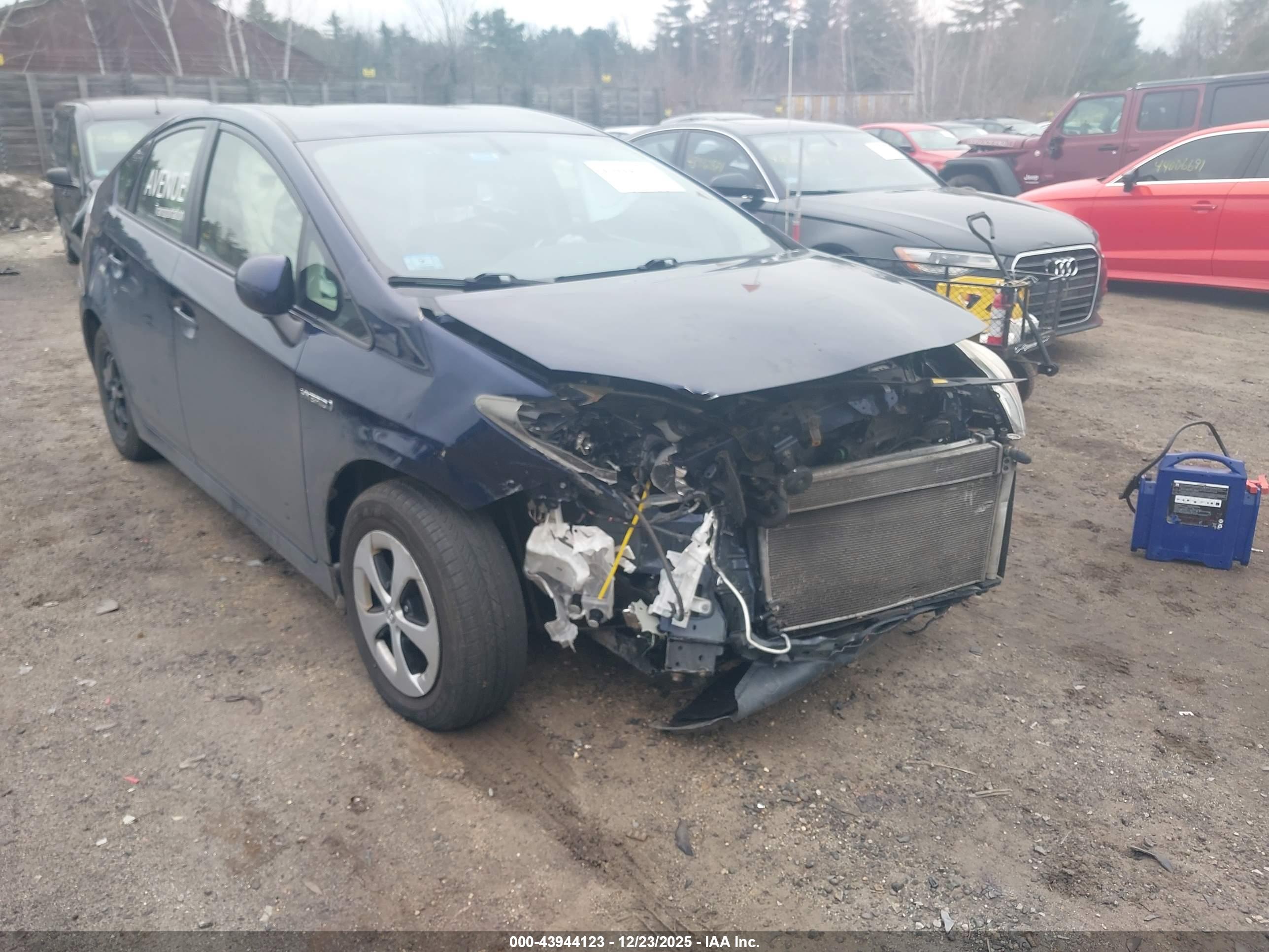 TOYOTA PRIUS image 6