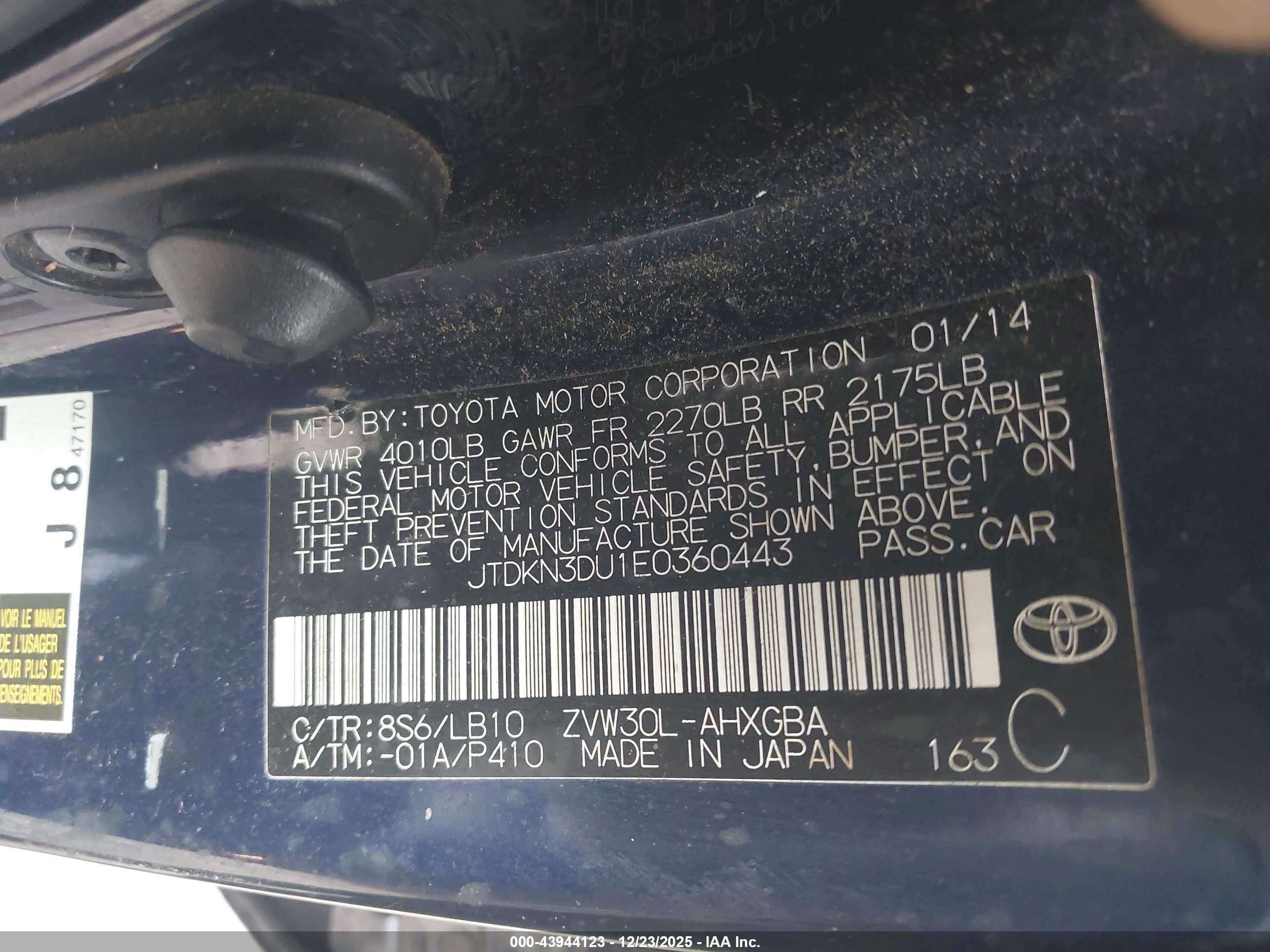 TOYOTA PRIUS image 9