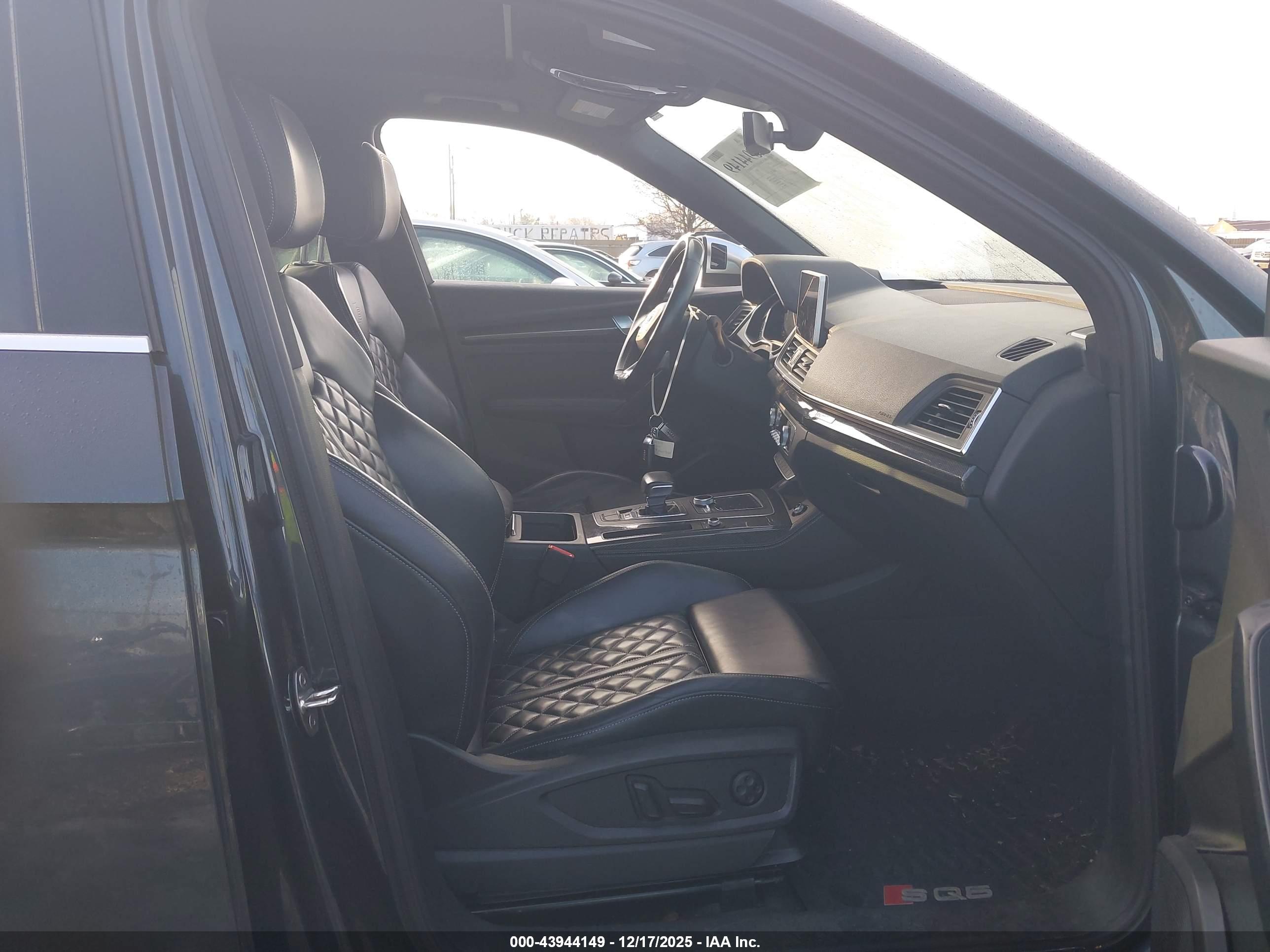 AUDI SQ5 image 5