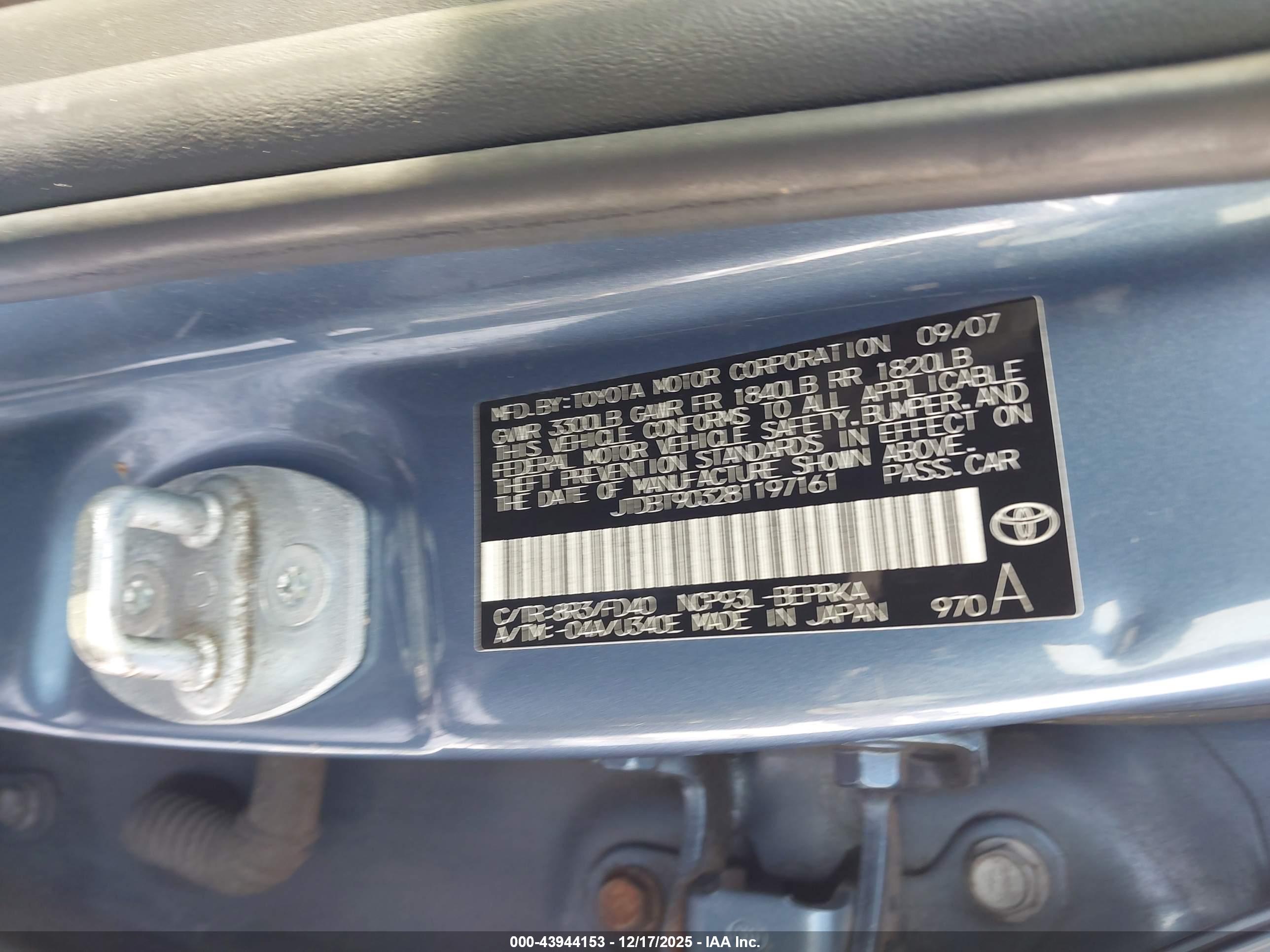 TOYOTA YARIS image 9