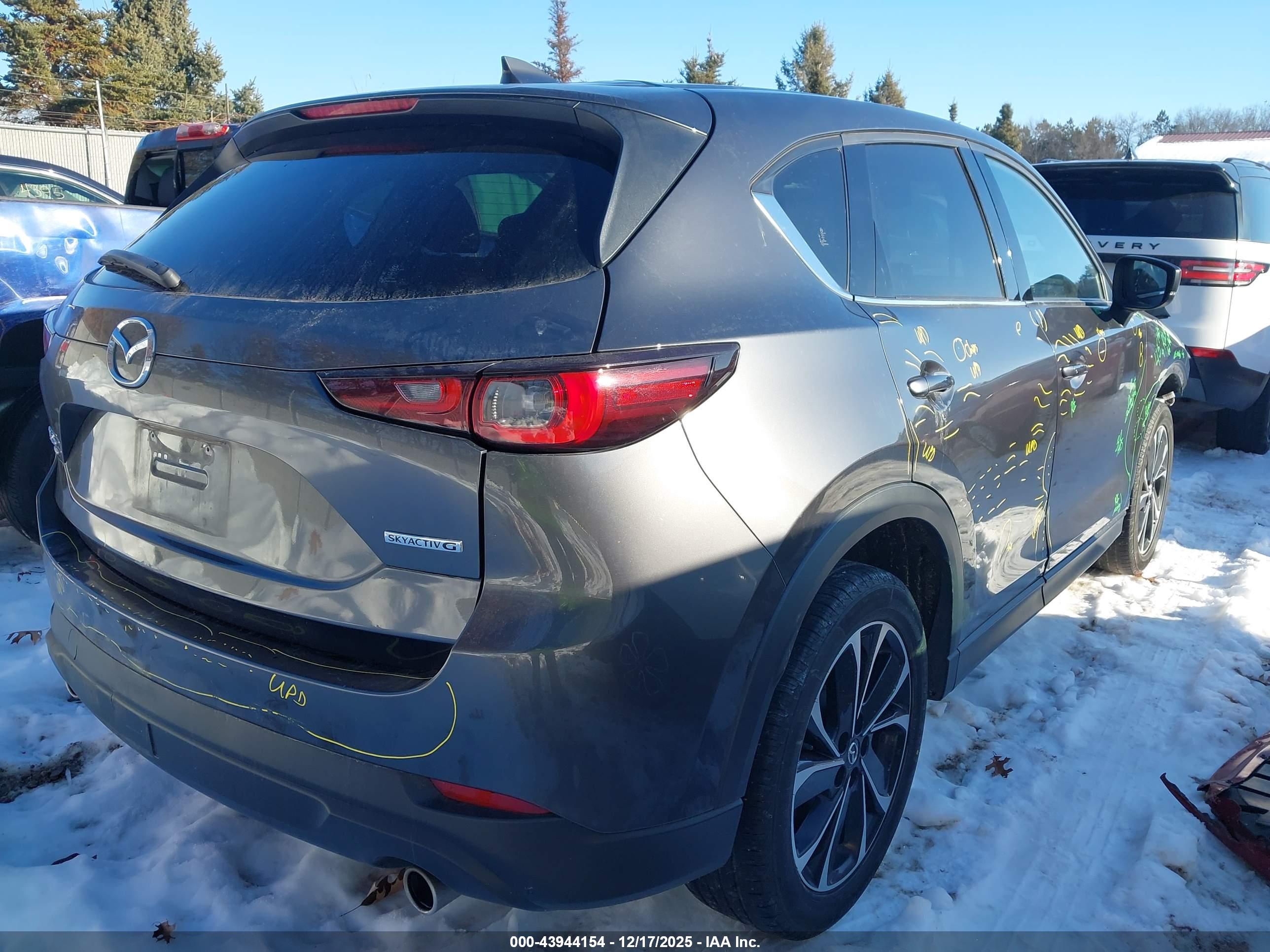 MAZDA CX-5 image 4