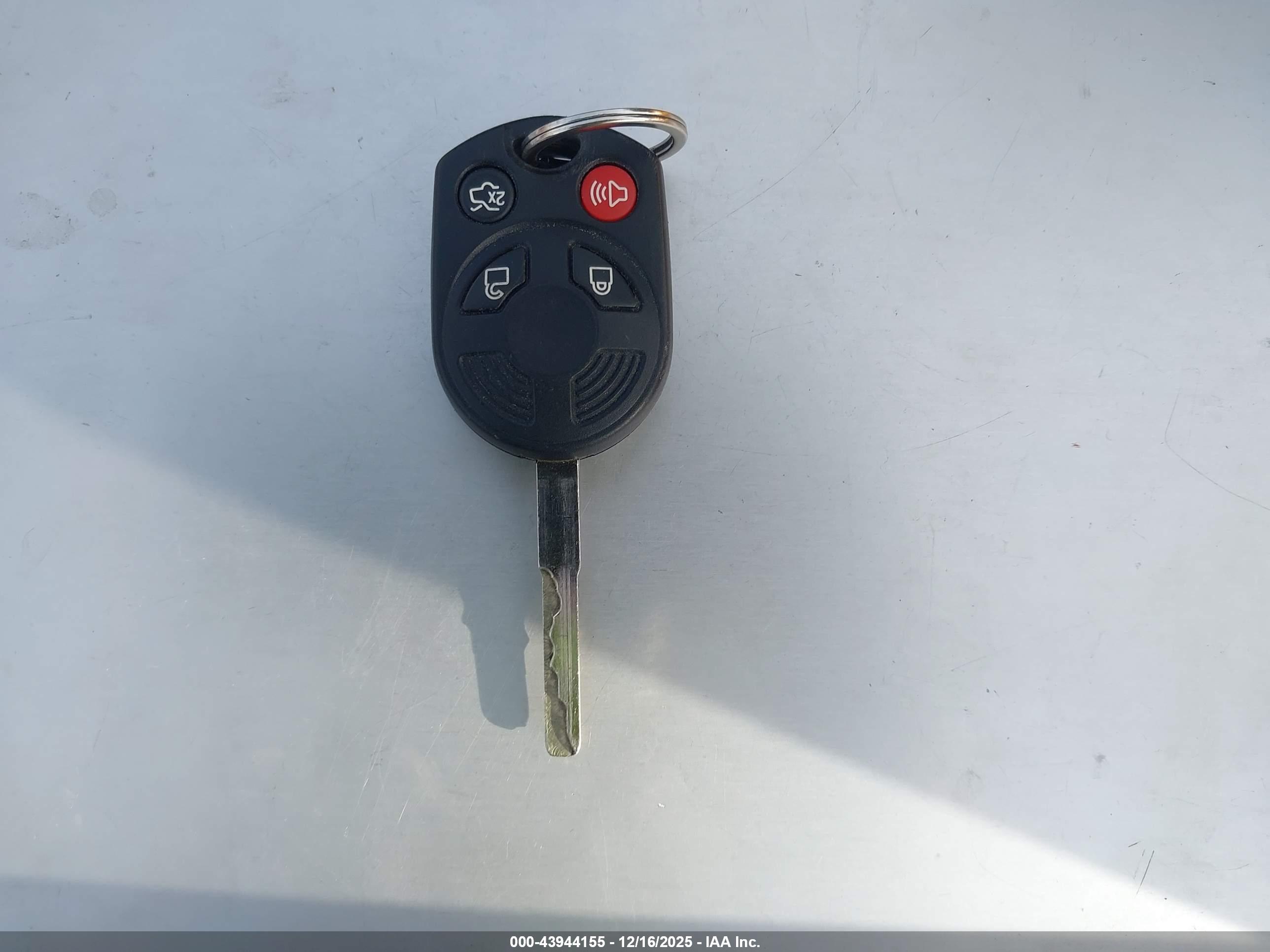 FORD FOCUS image 11