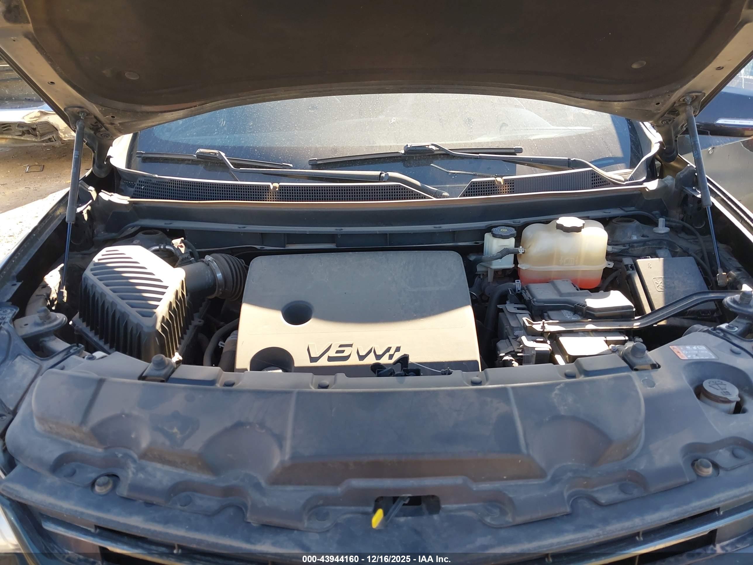 CHEVROLET TRAVERSE image 10