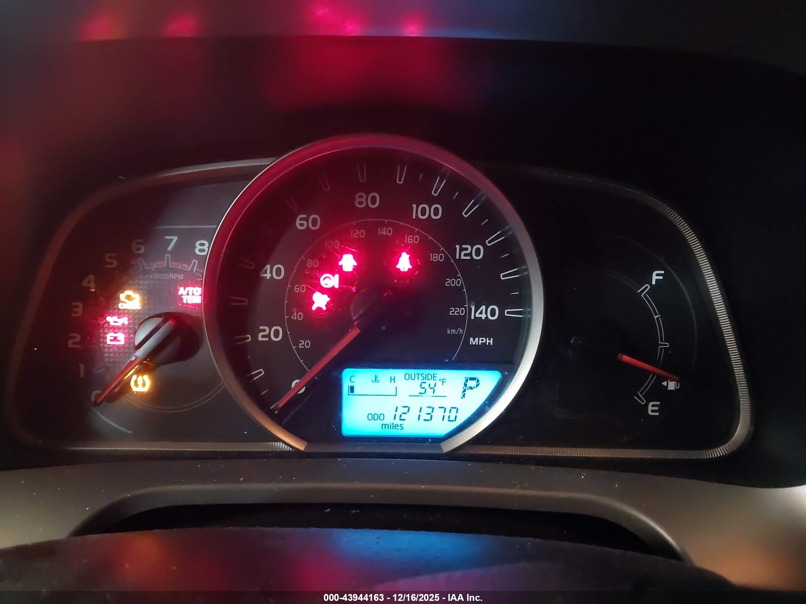 TOYOTA RAV4 image 7