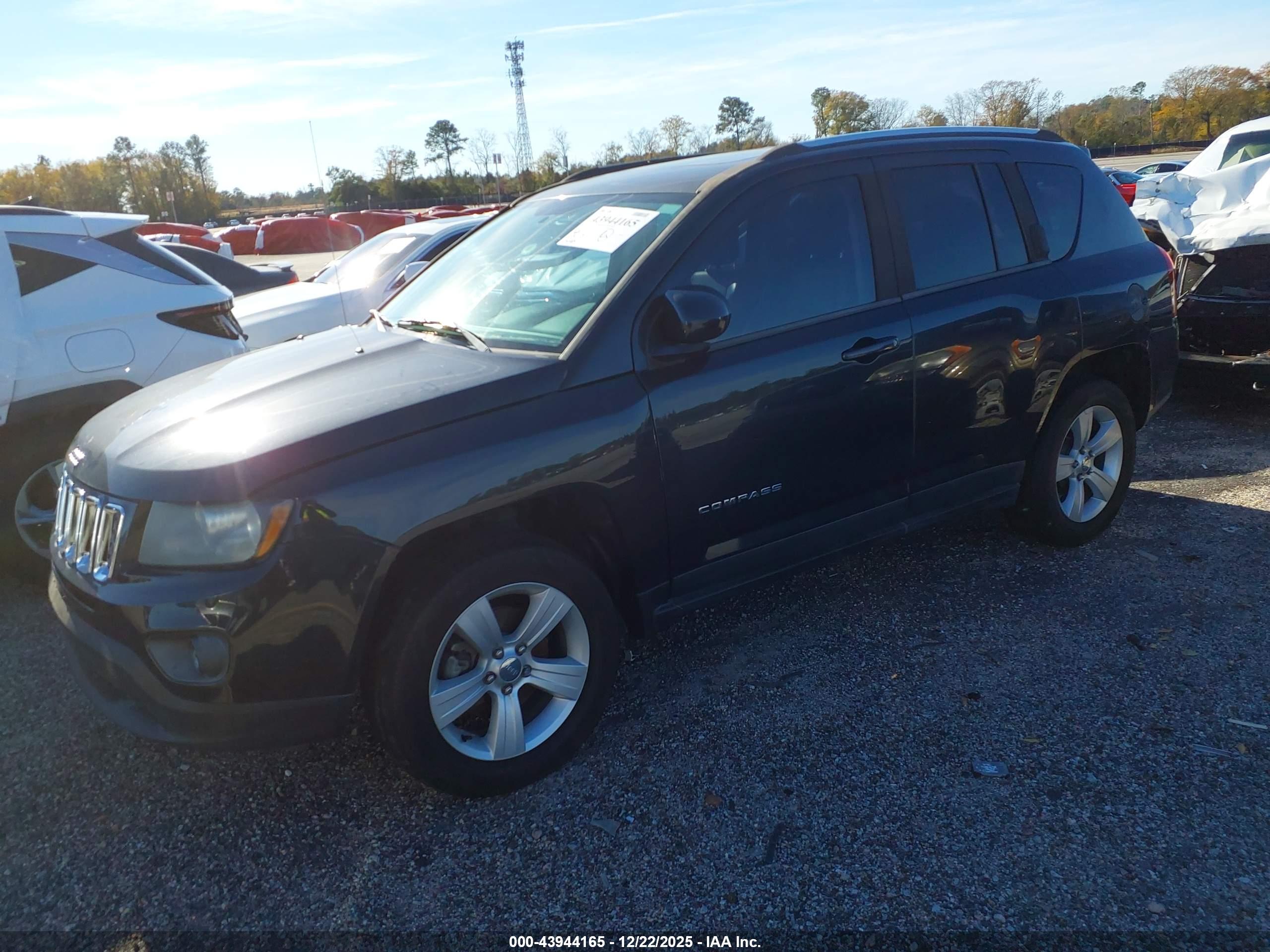 JEEP COMPASS image 2