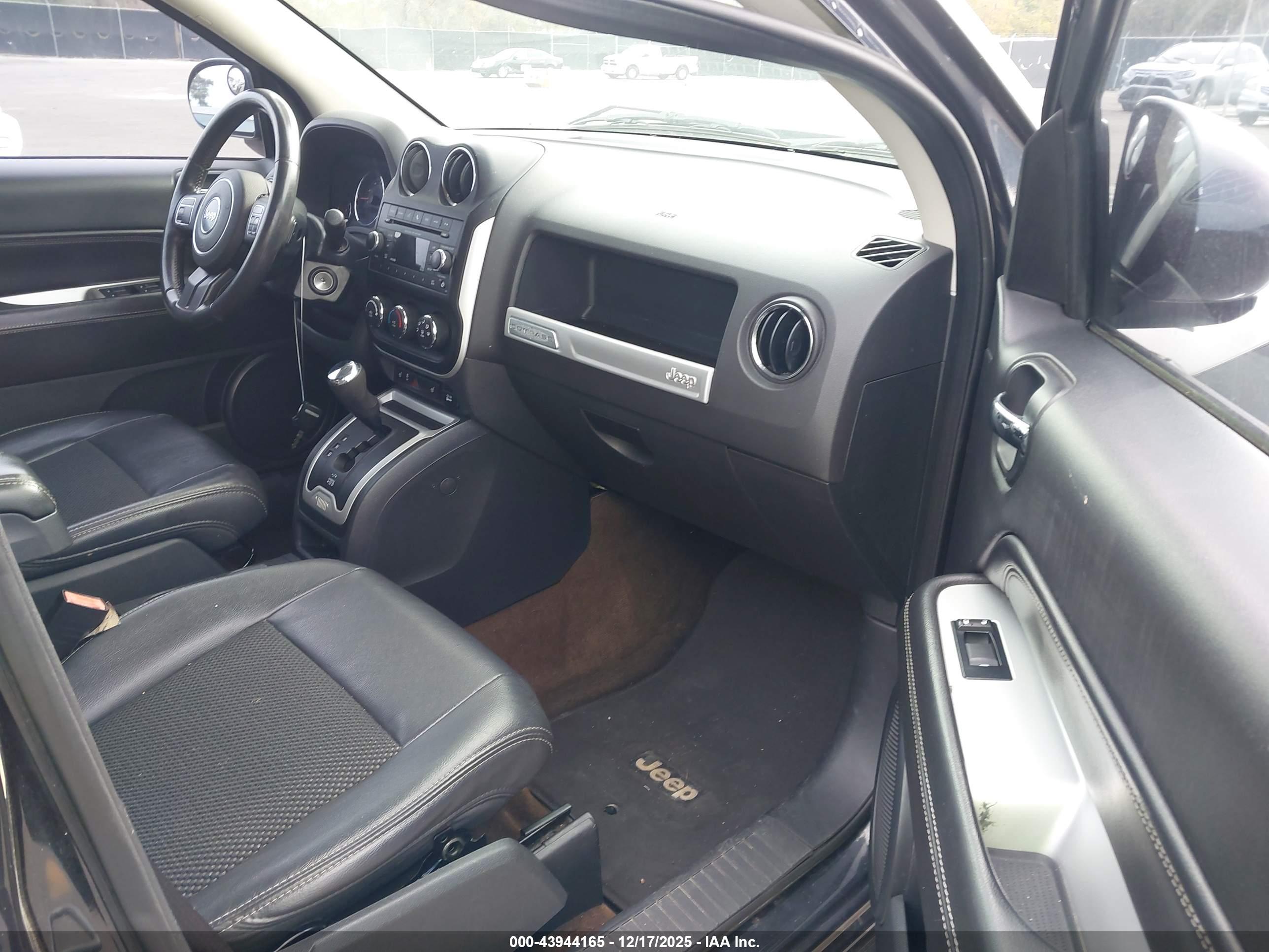 JEEP COMPASS image 5