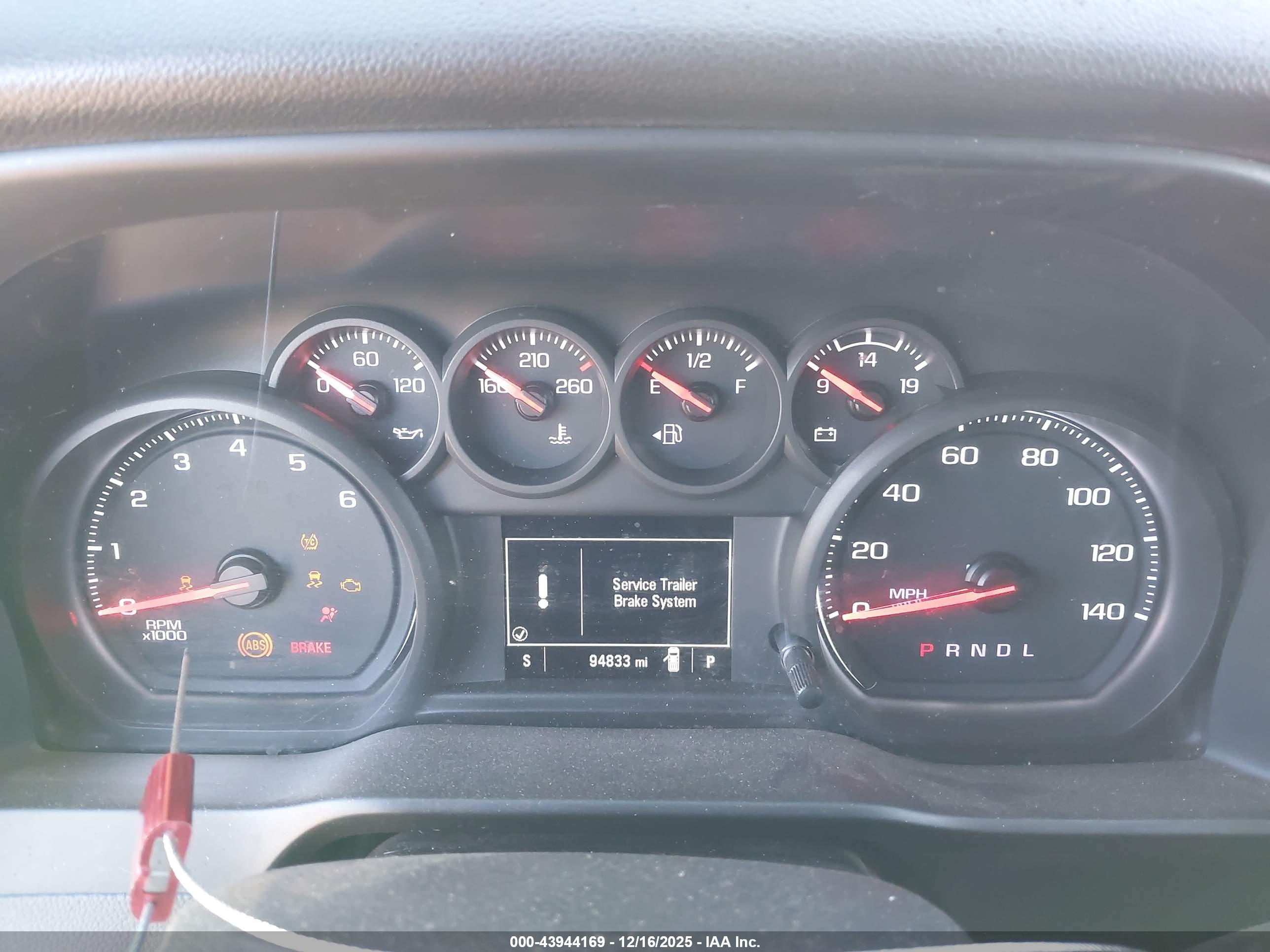 CHEVROLET SILVERADO image 7