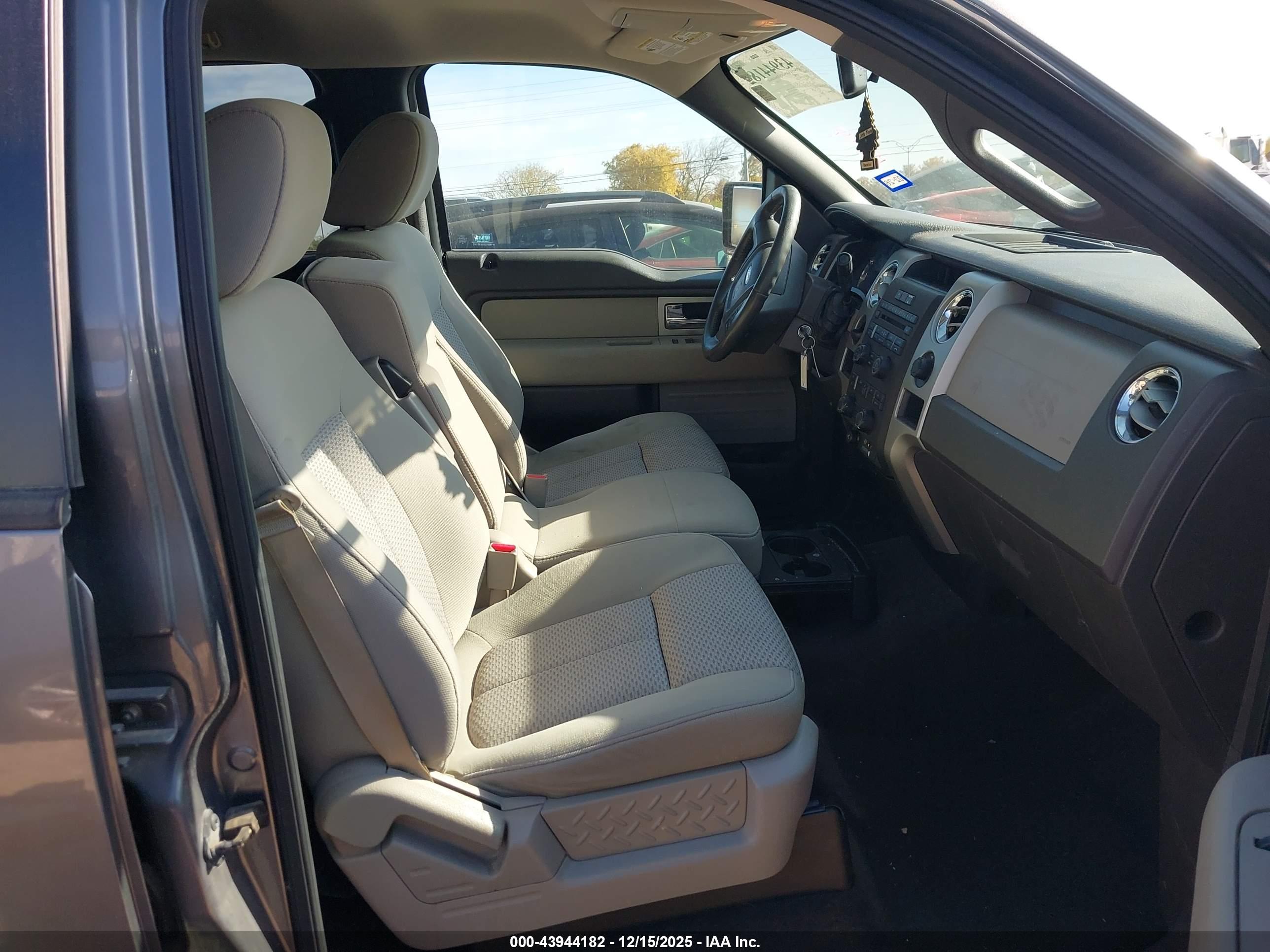FORD F-150 image 5