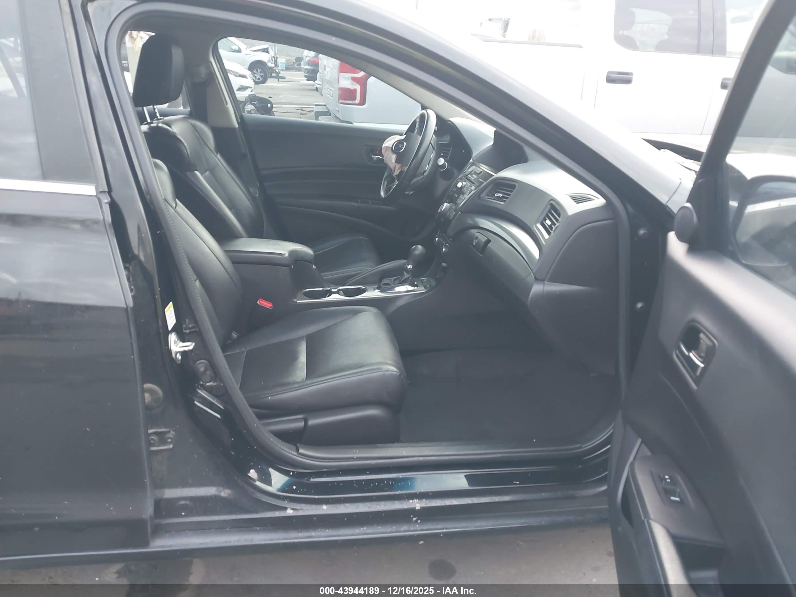 ACURA ILX image 5