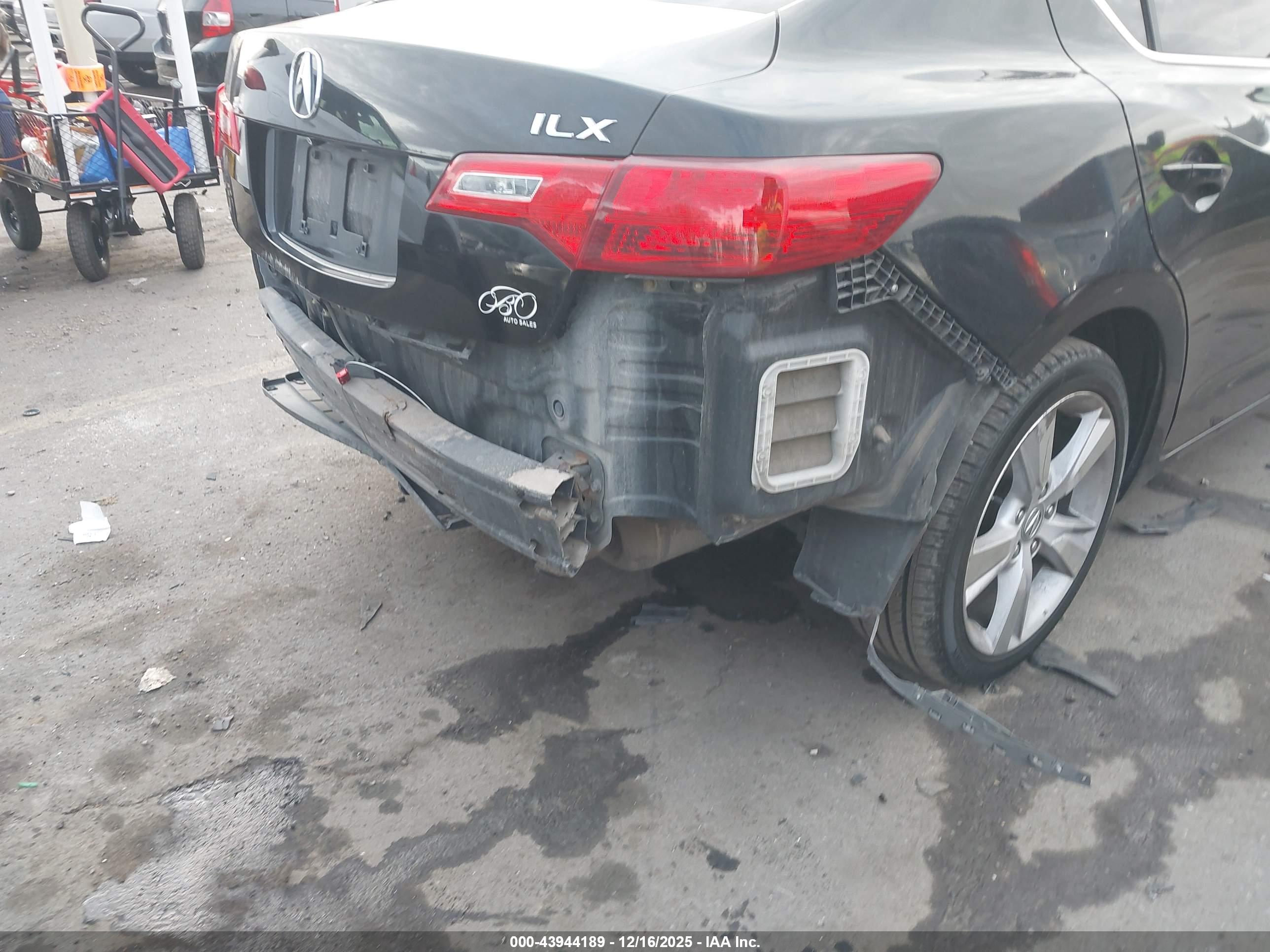 ACURA ILX image 6