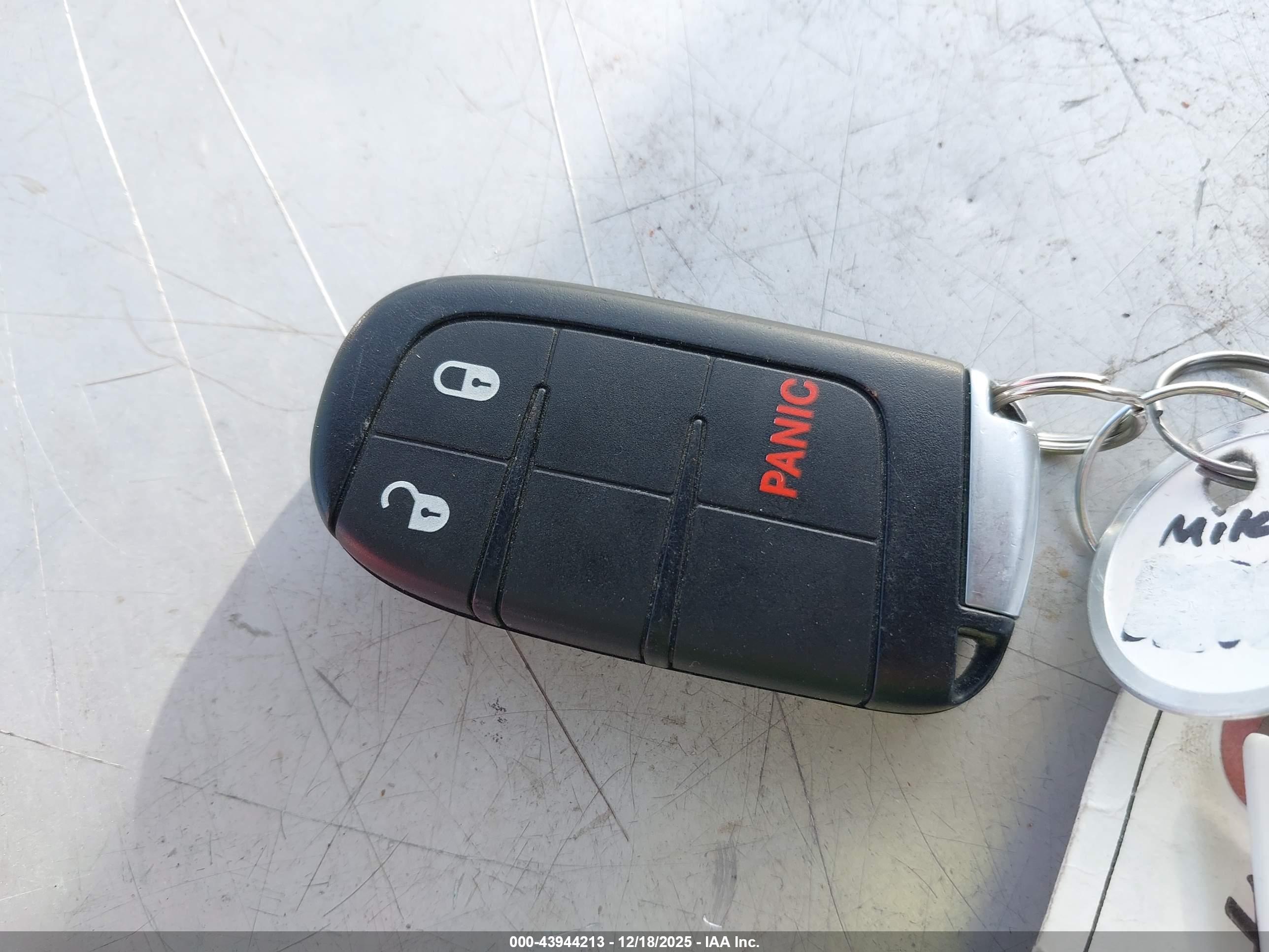 JEEP GRAND image 11