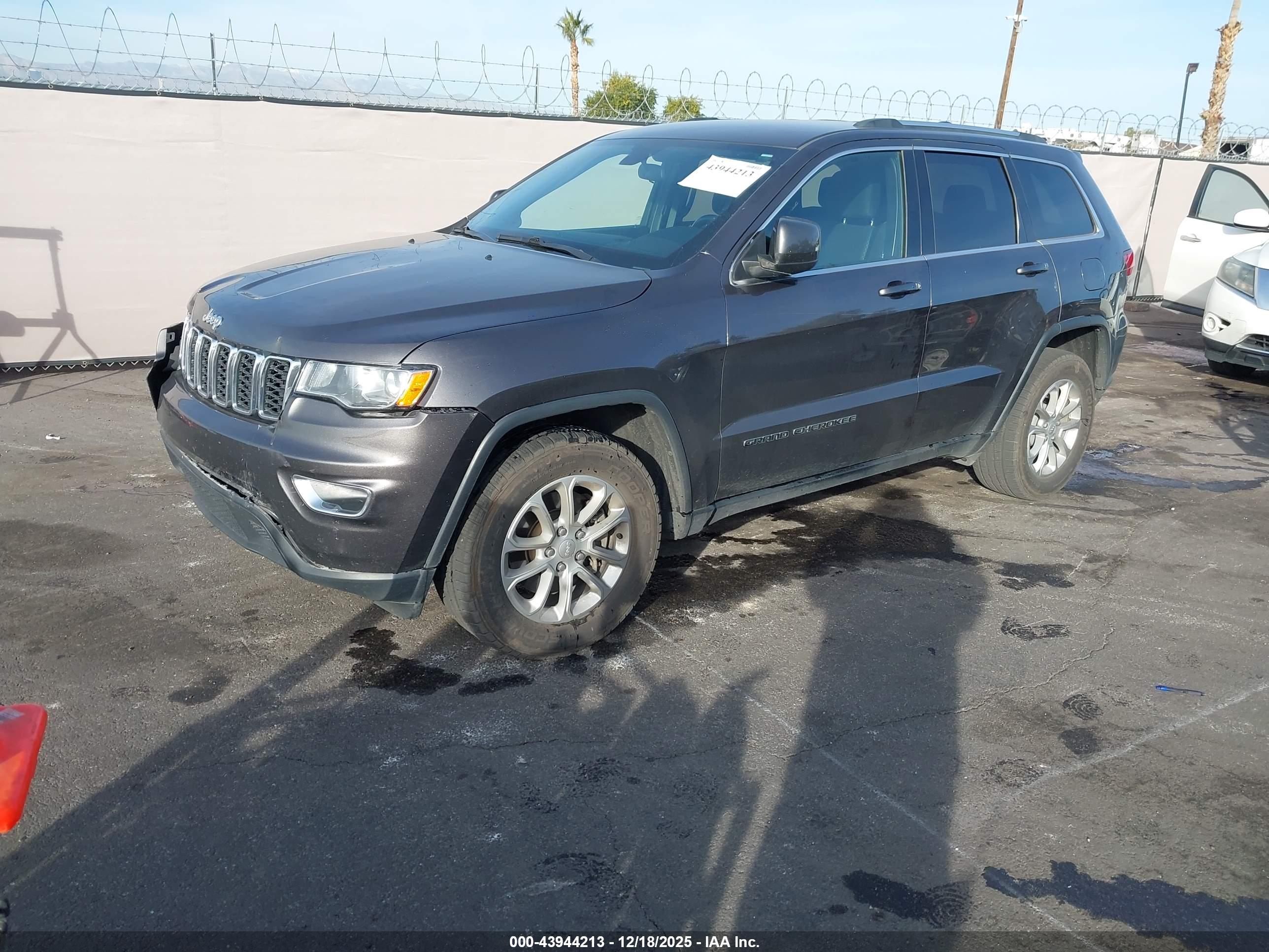 JEEP GRAND image 2