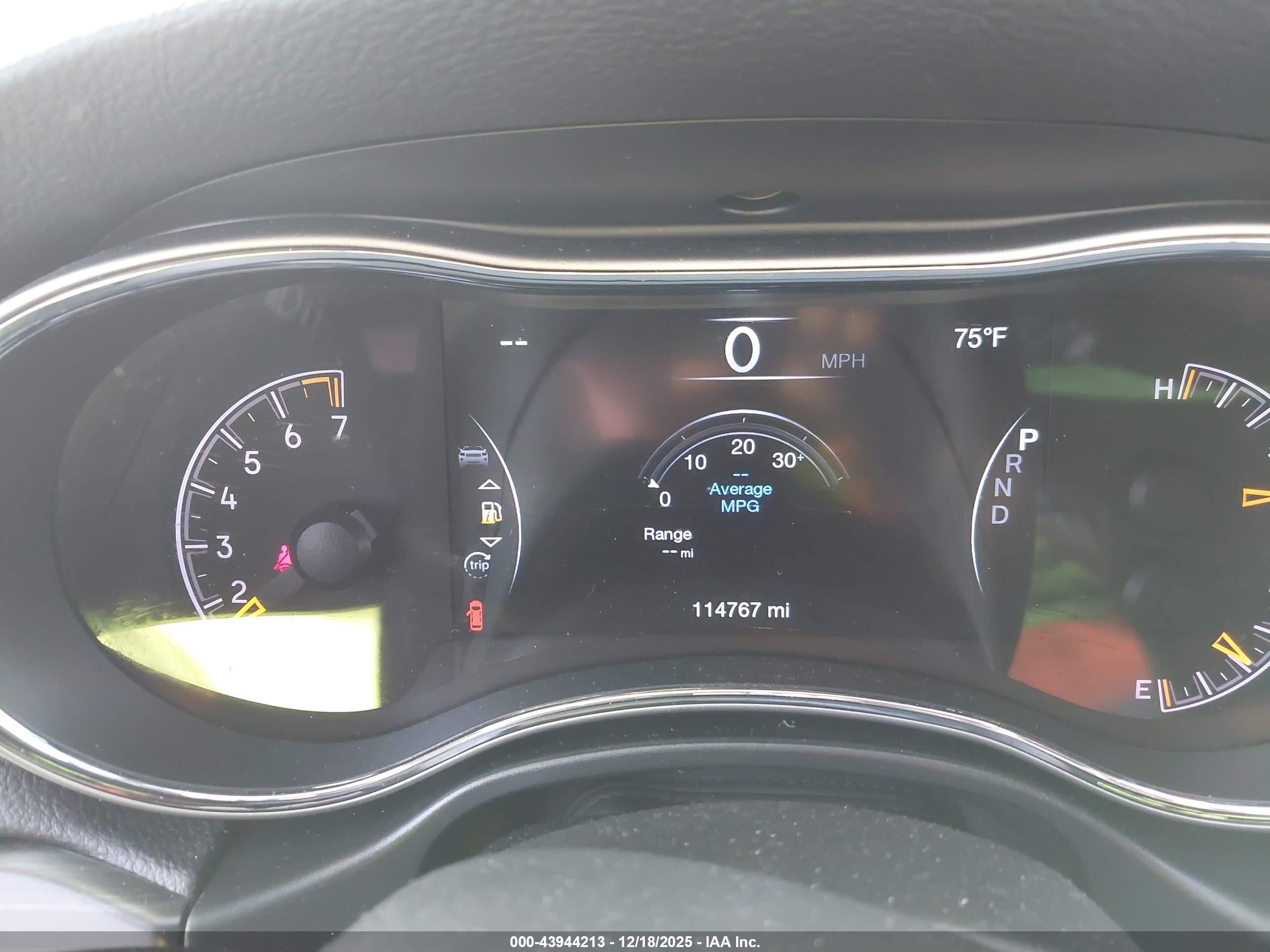 JEEP GRAND image 7