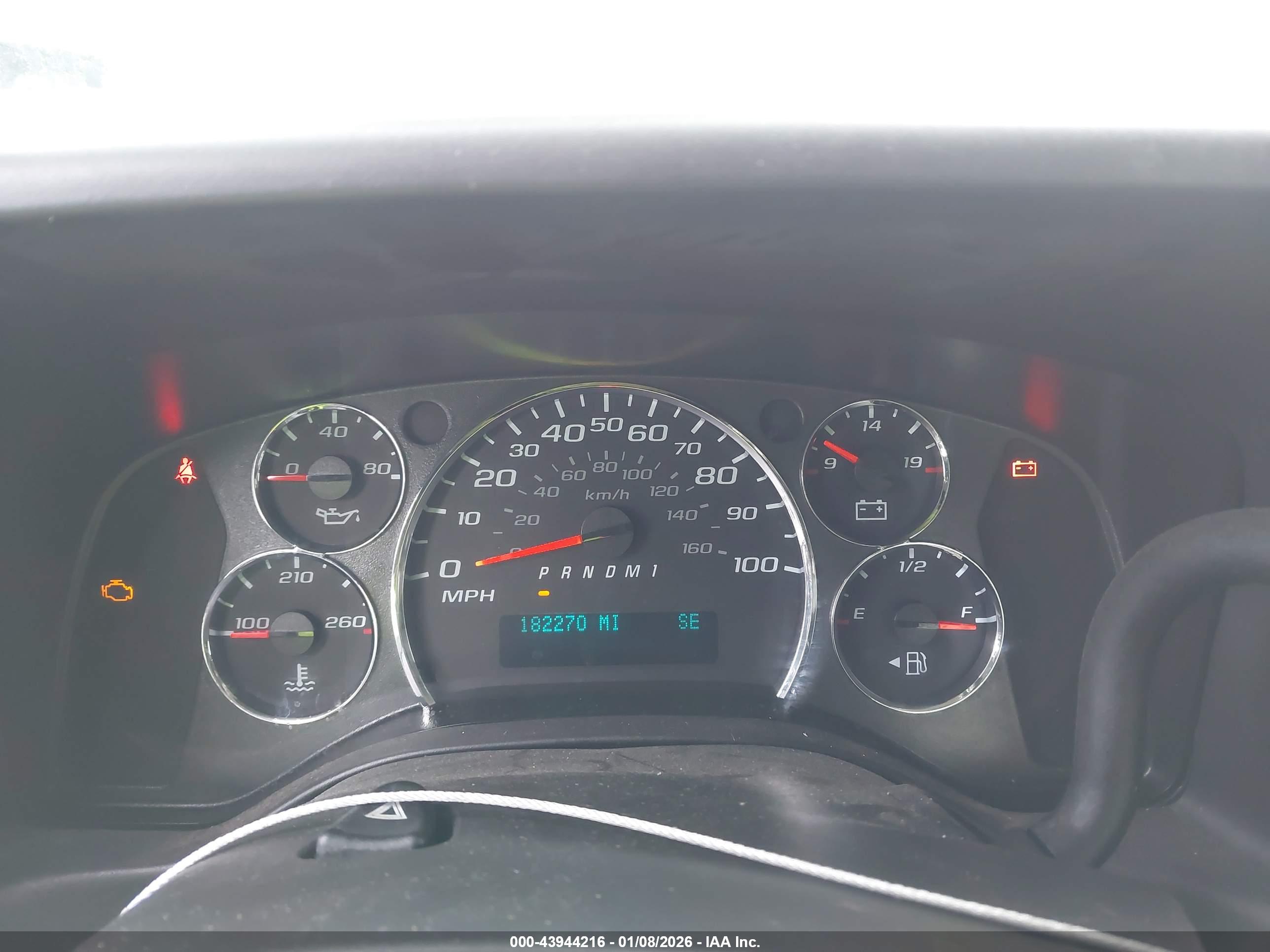CHEVROLET EXPRESS image 7