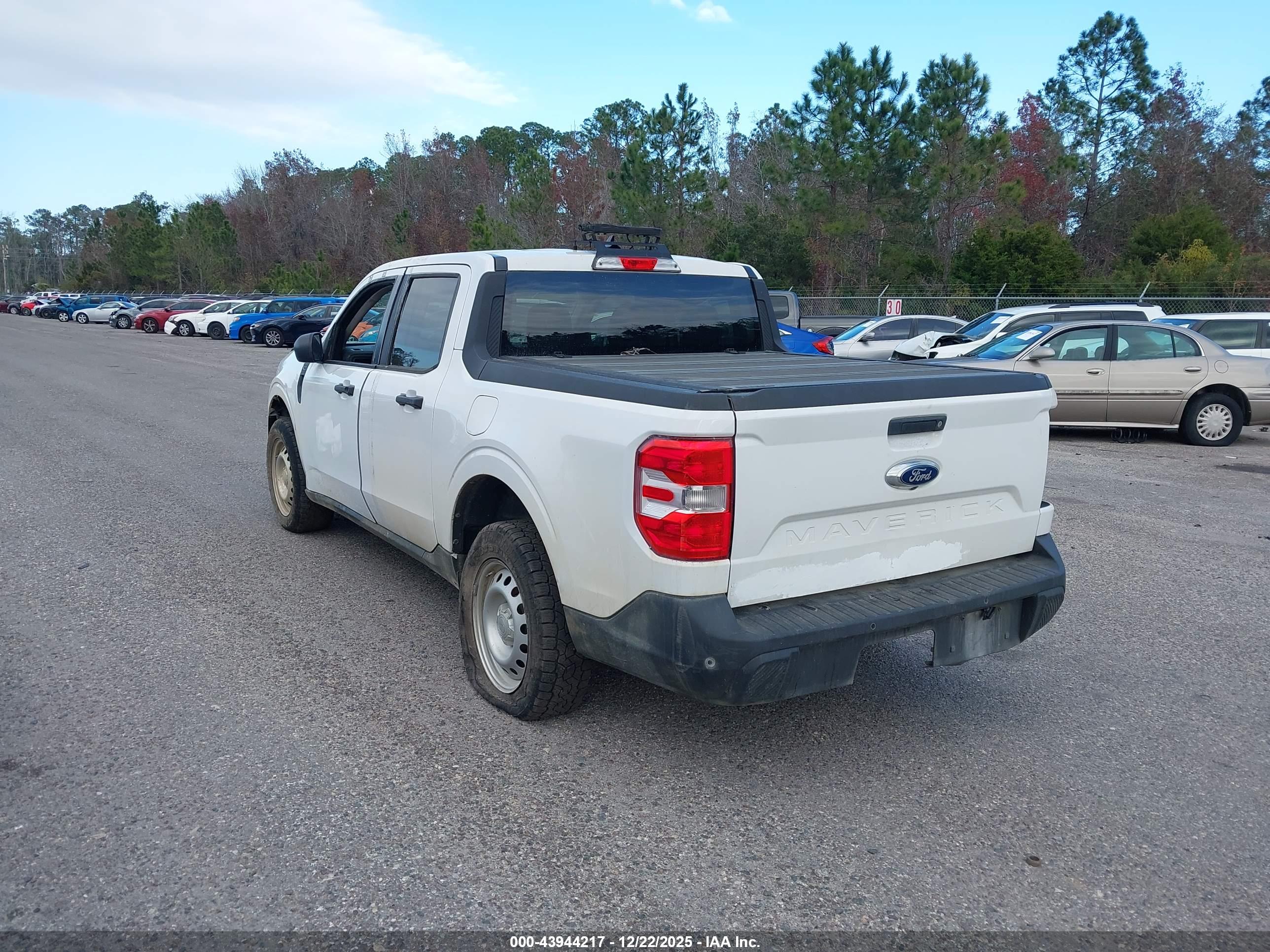 FORD MAVERICK image 3