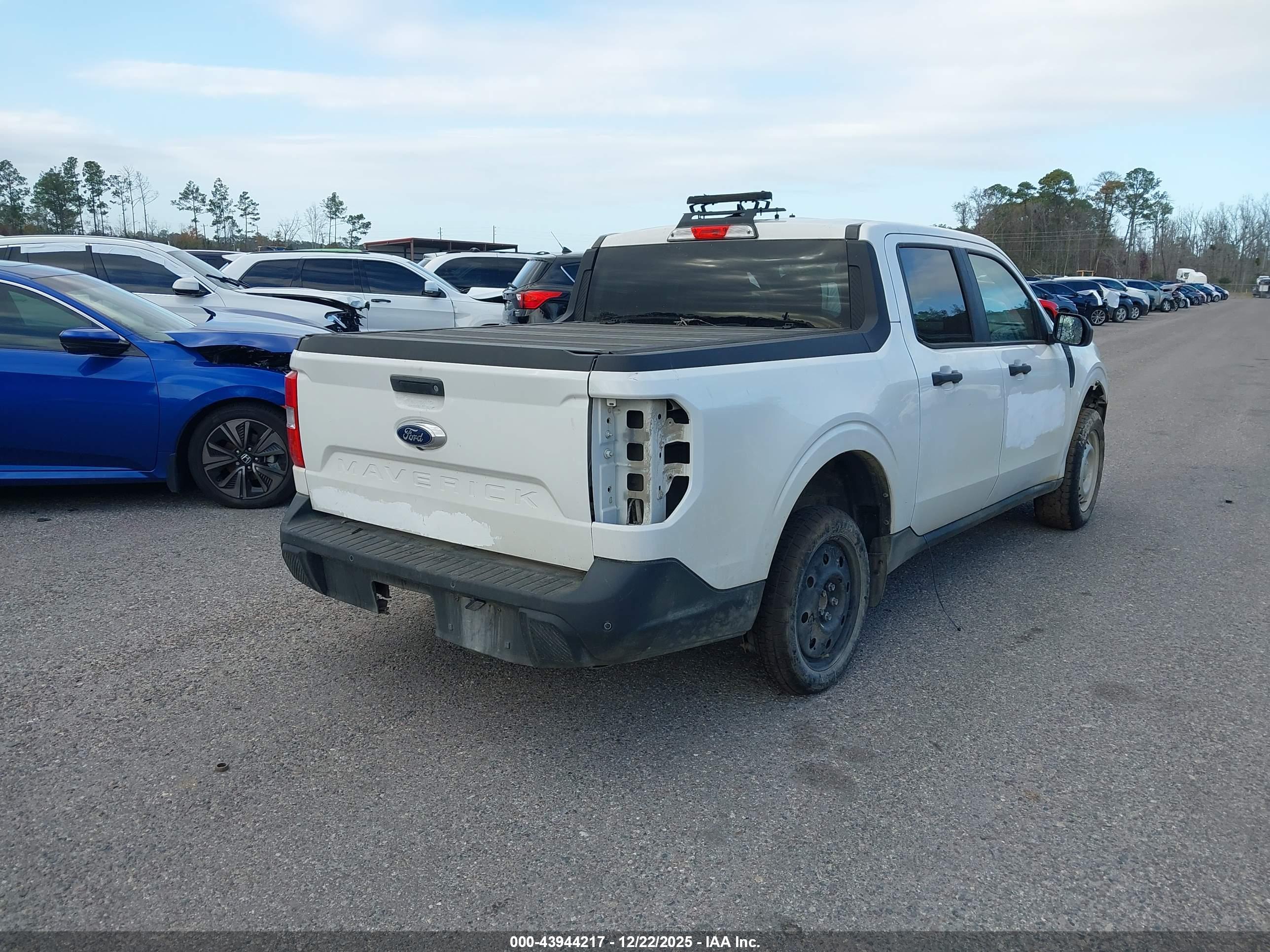 FORD MAVERICK image 4