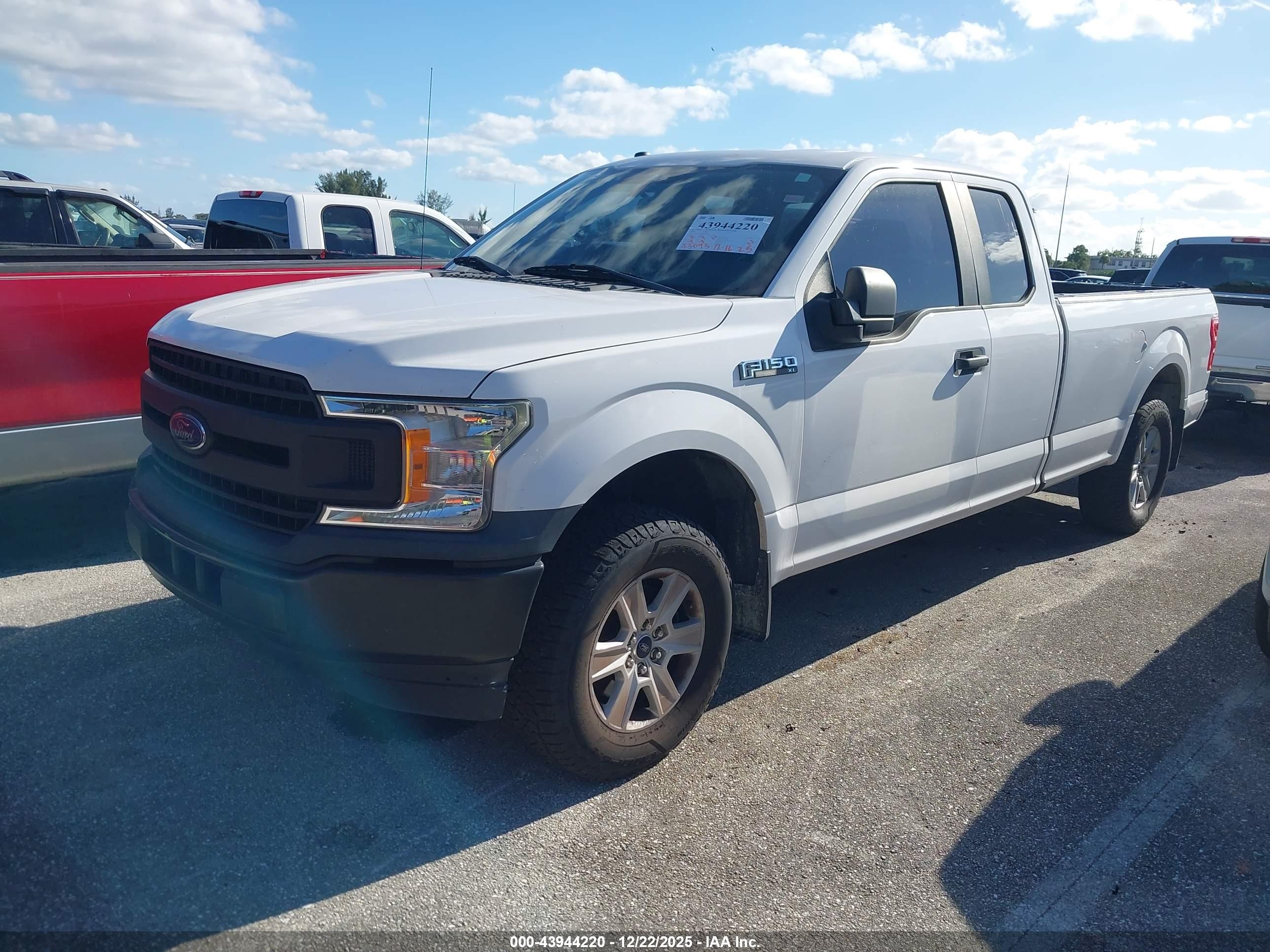 FORD F-150 image 2