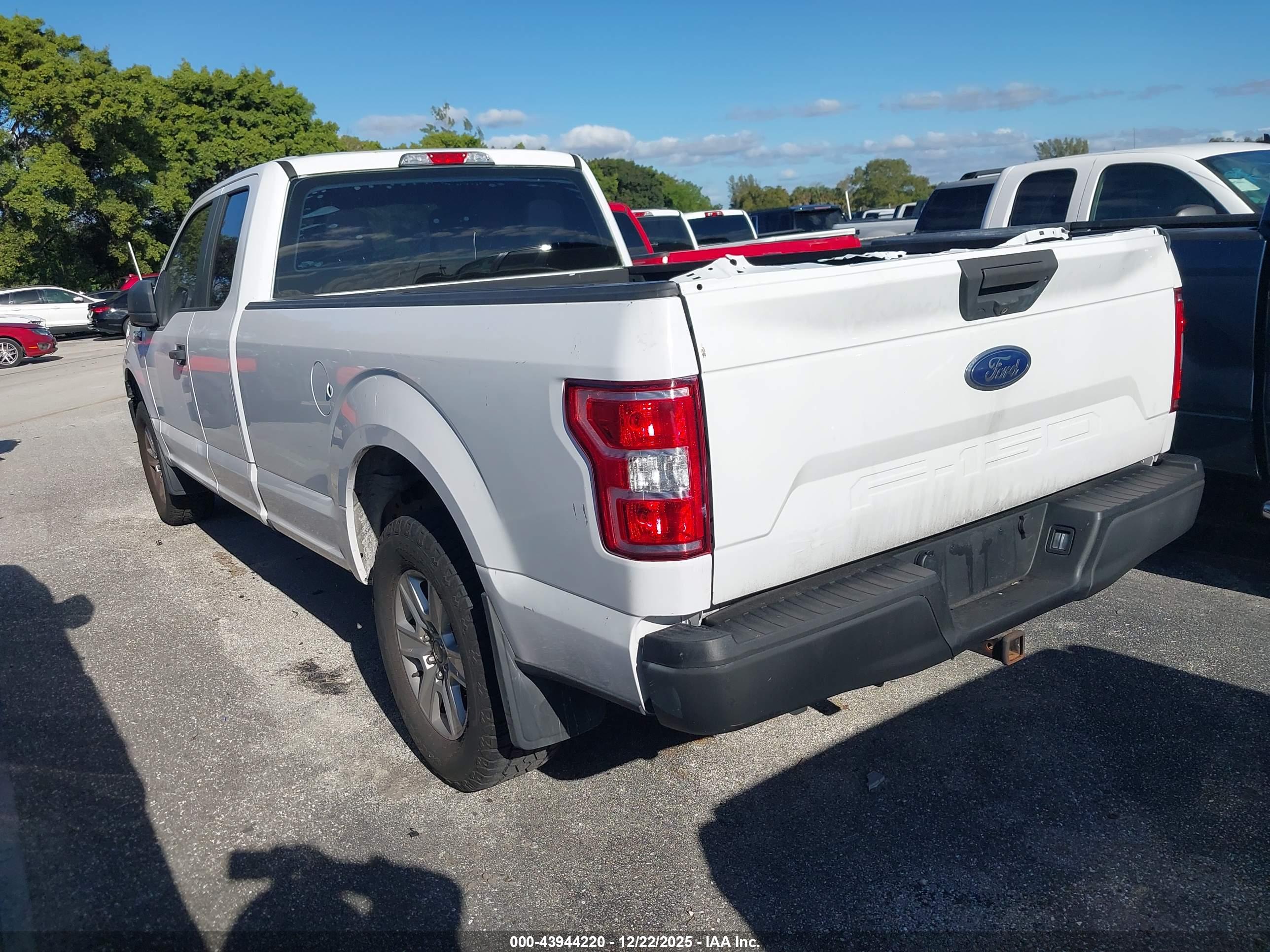FORD F-150 image 3