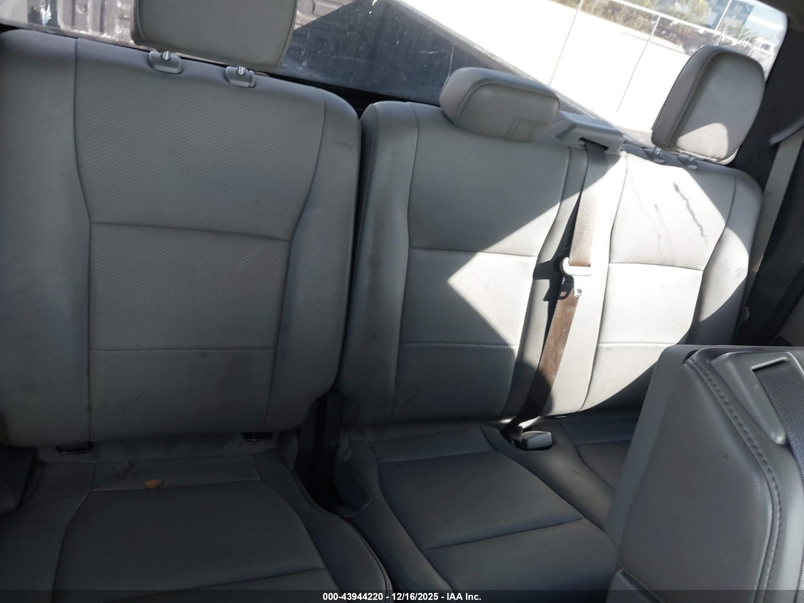 FORD F-150 image 8