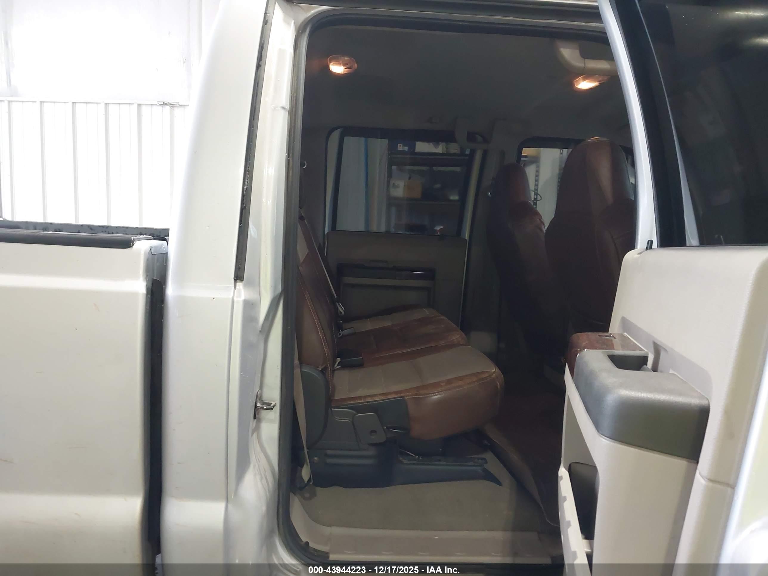 FORD F-250 image 8