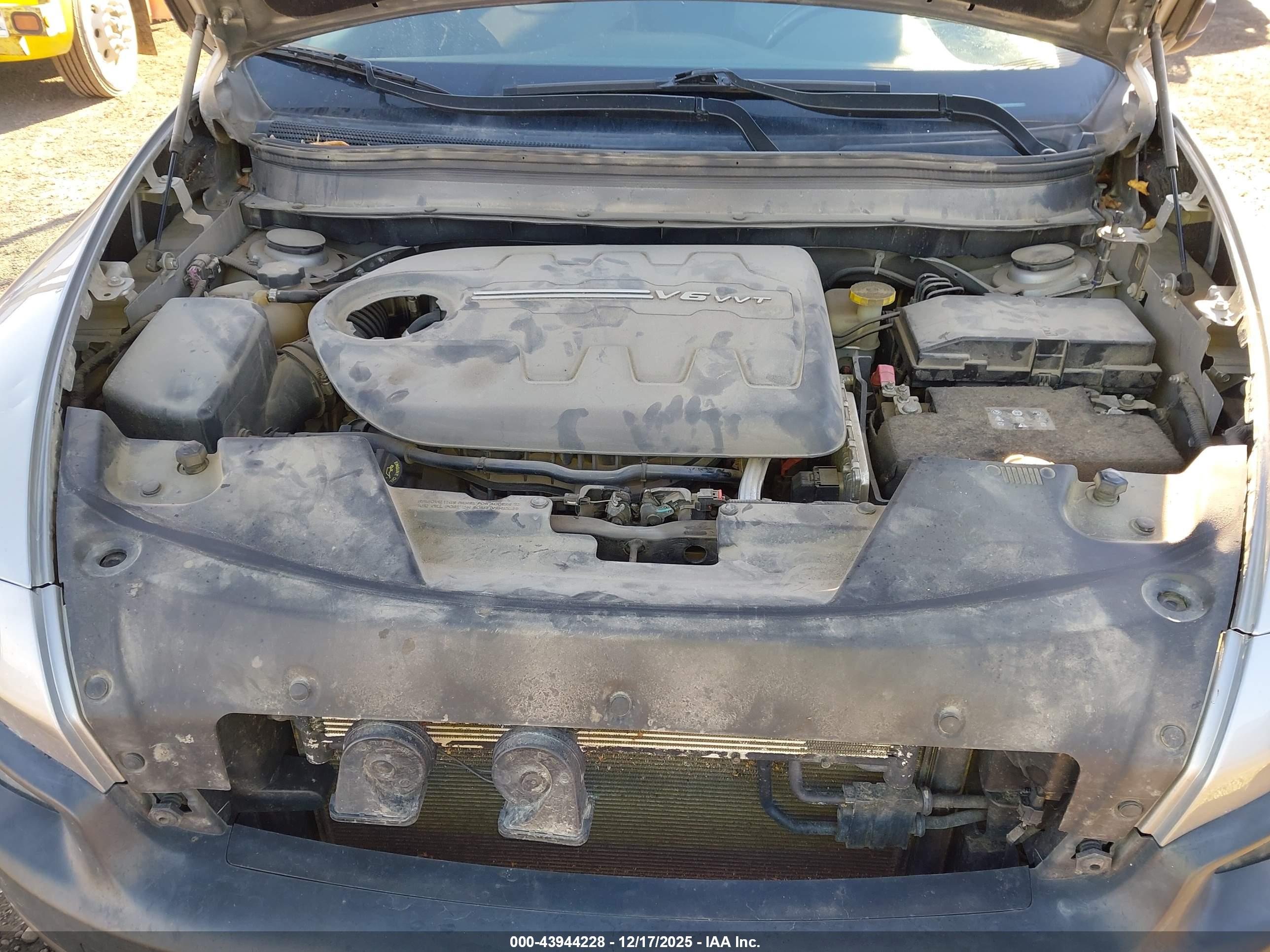 JEEP CHEROKEE image 10