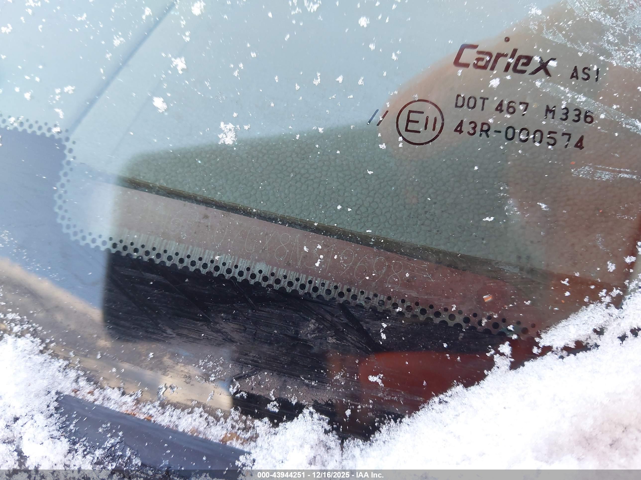 NISSAN TITAN image 9