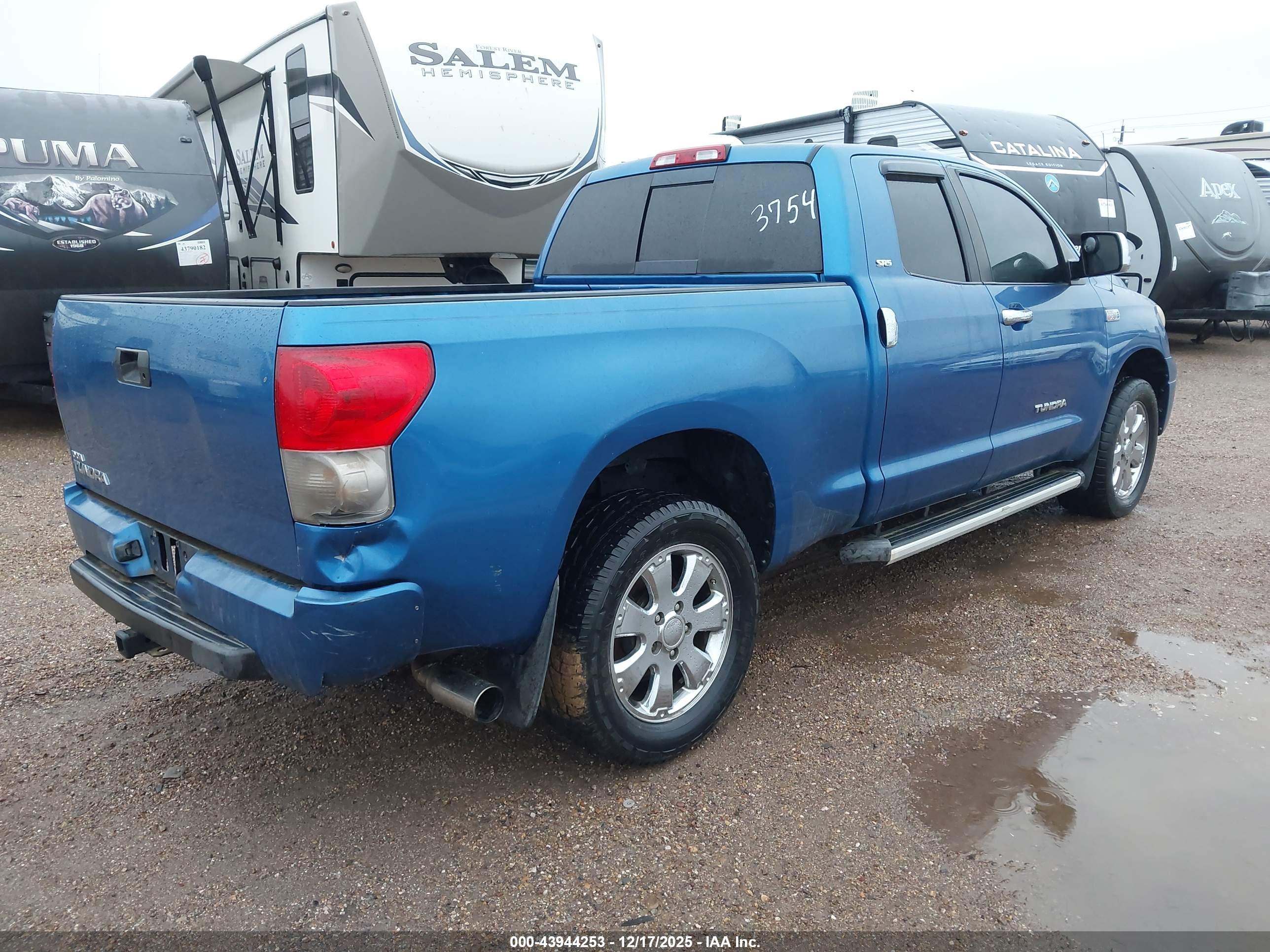 TOYOTA TUNDRA image 4