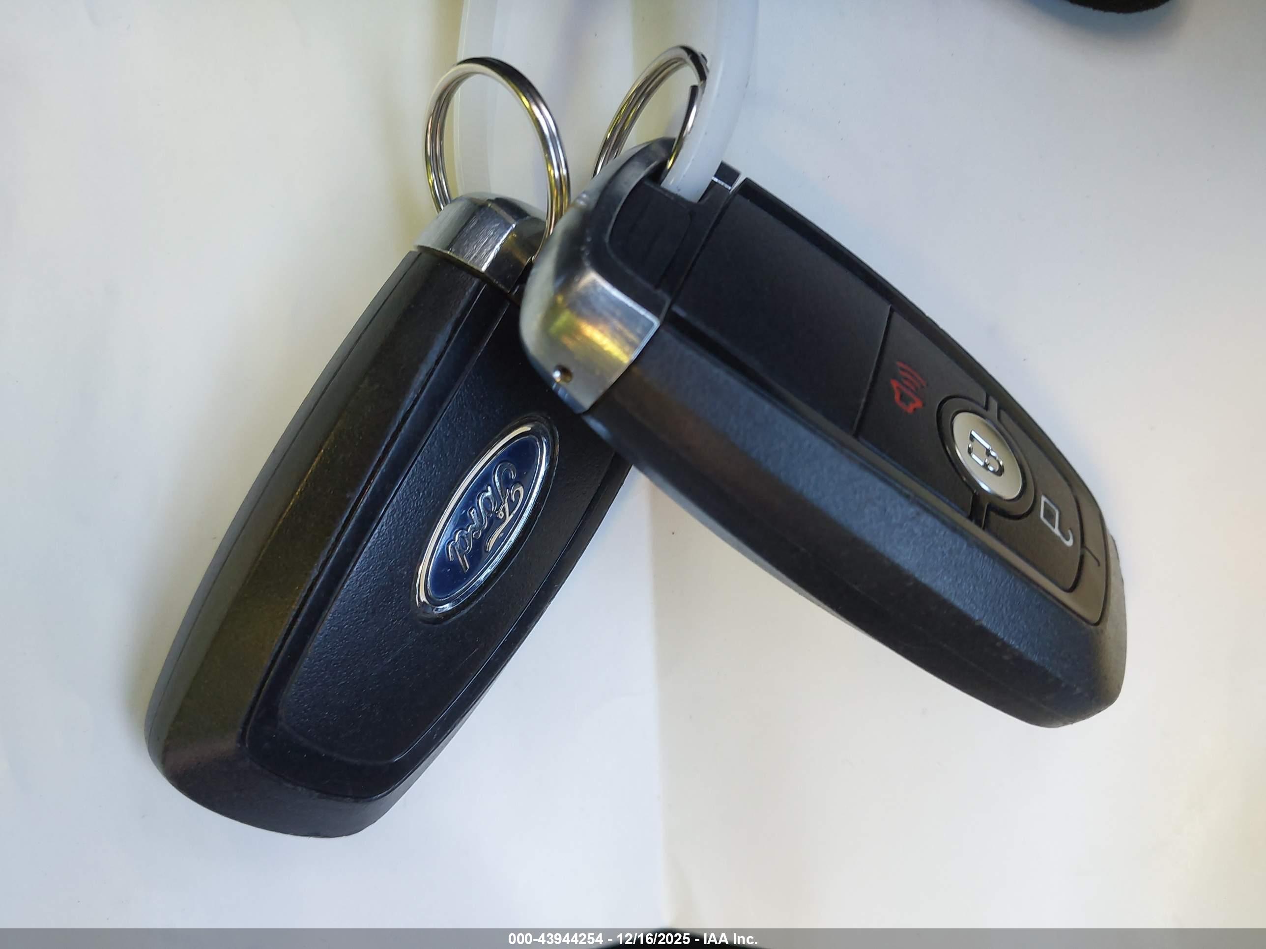 FORD ECOSPORT image 11