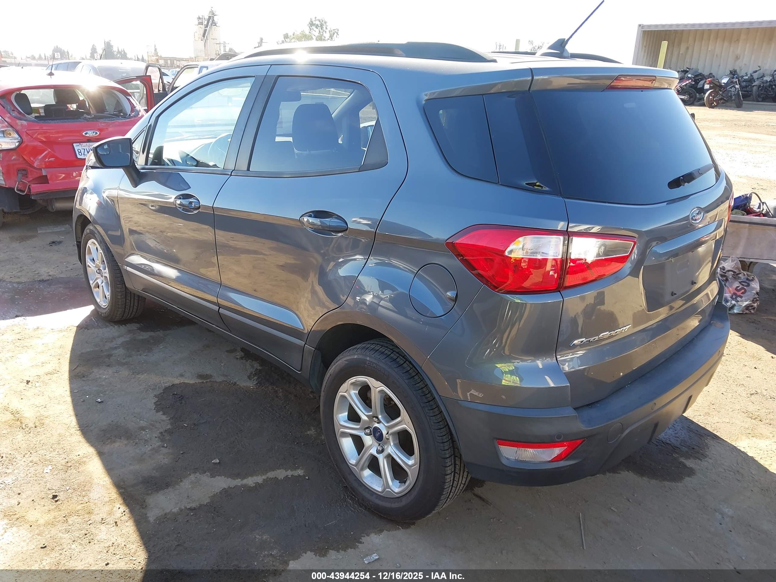 FORD ECOSPORT image 3