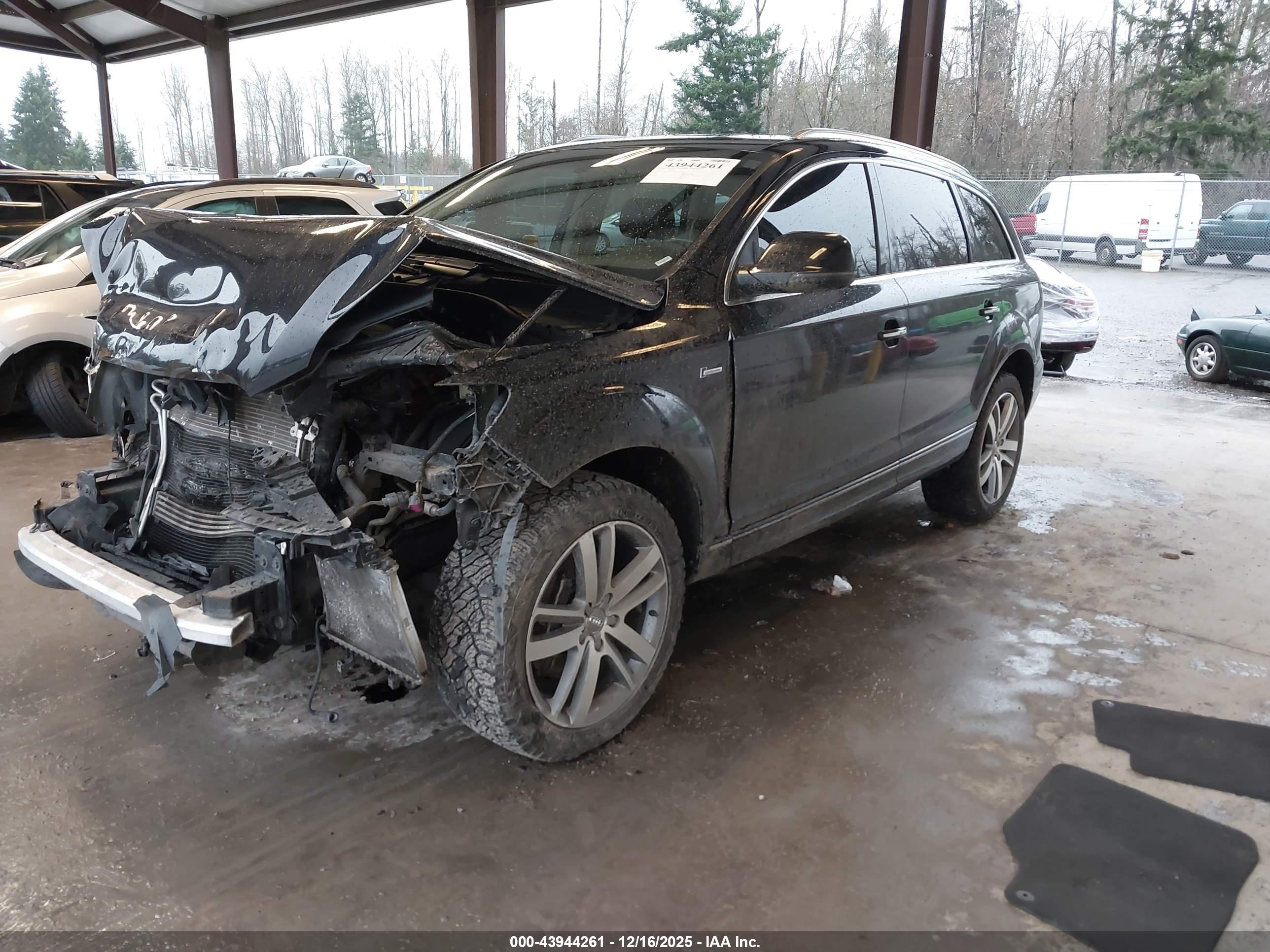 AUDI Q7 image 2