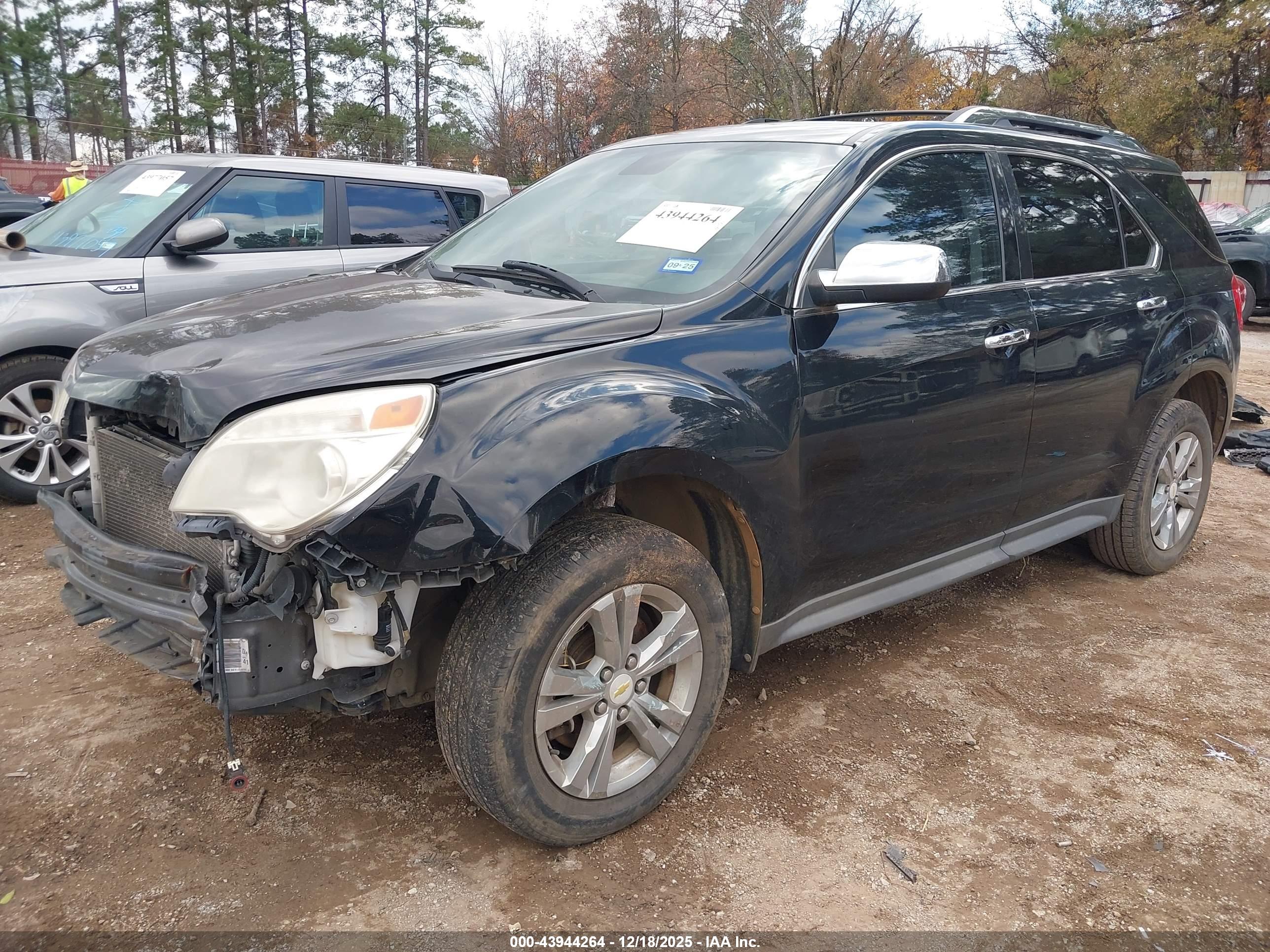 CHEVROLET EQUINOX image 2