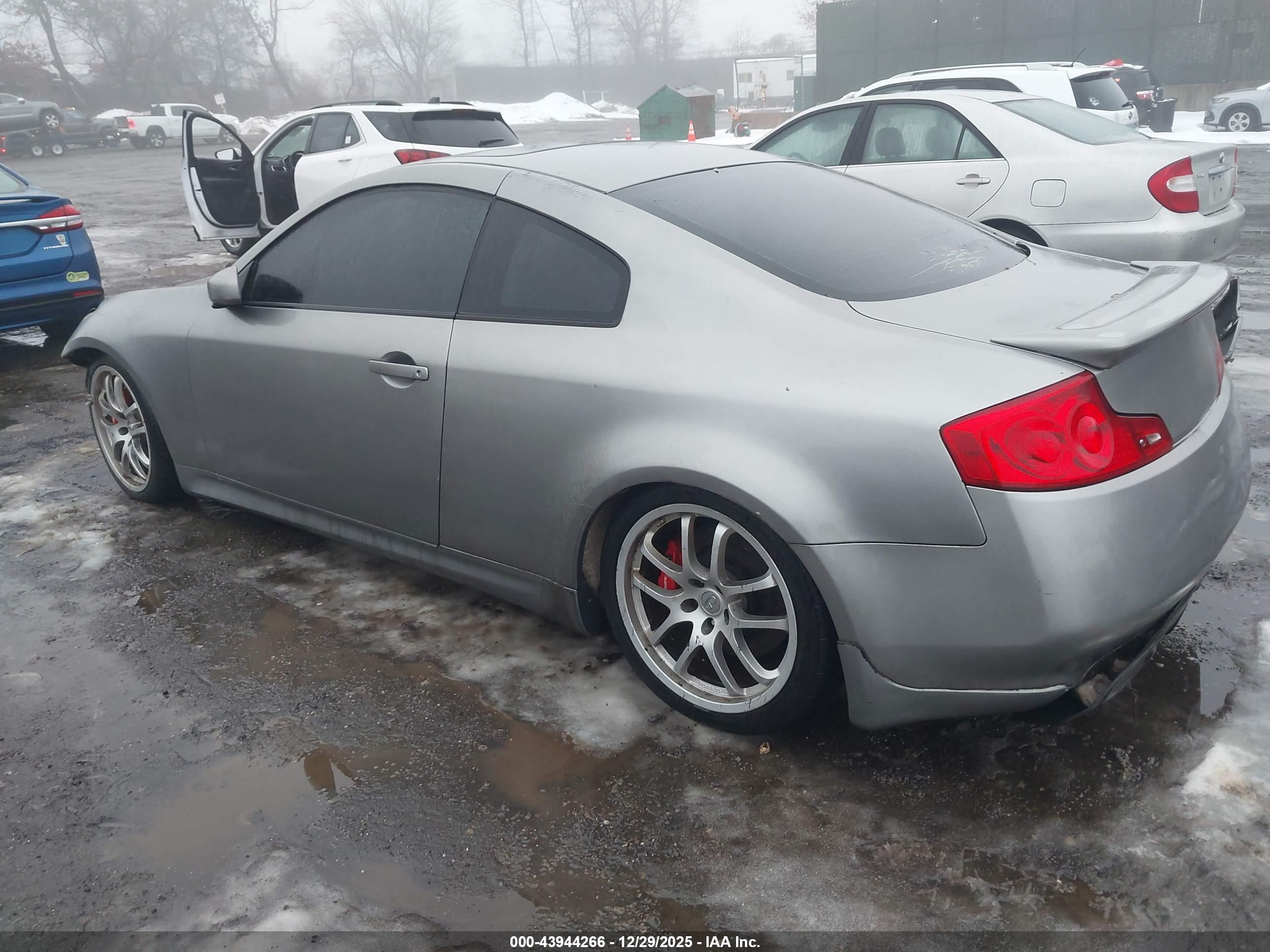 INFINITI G35 image 3