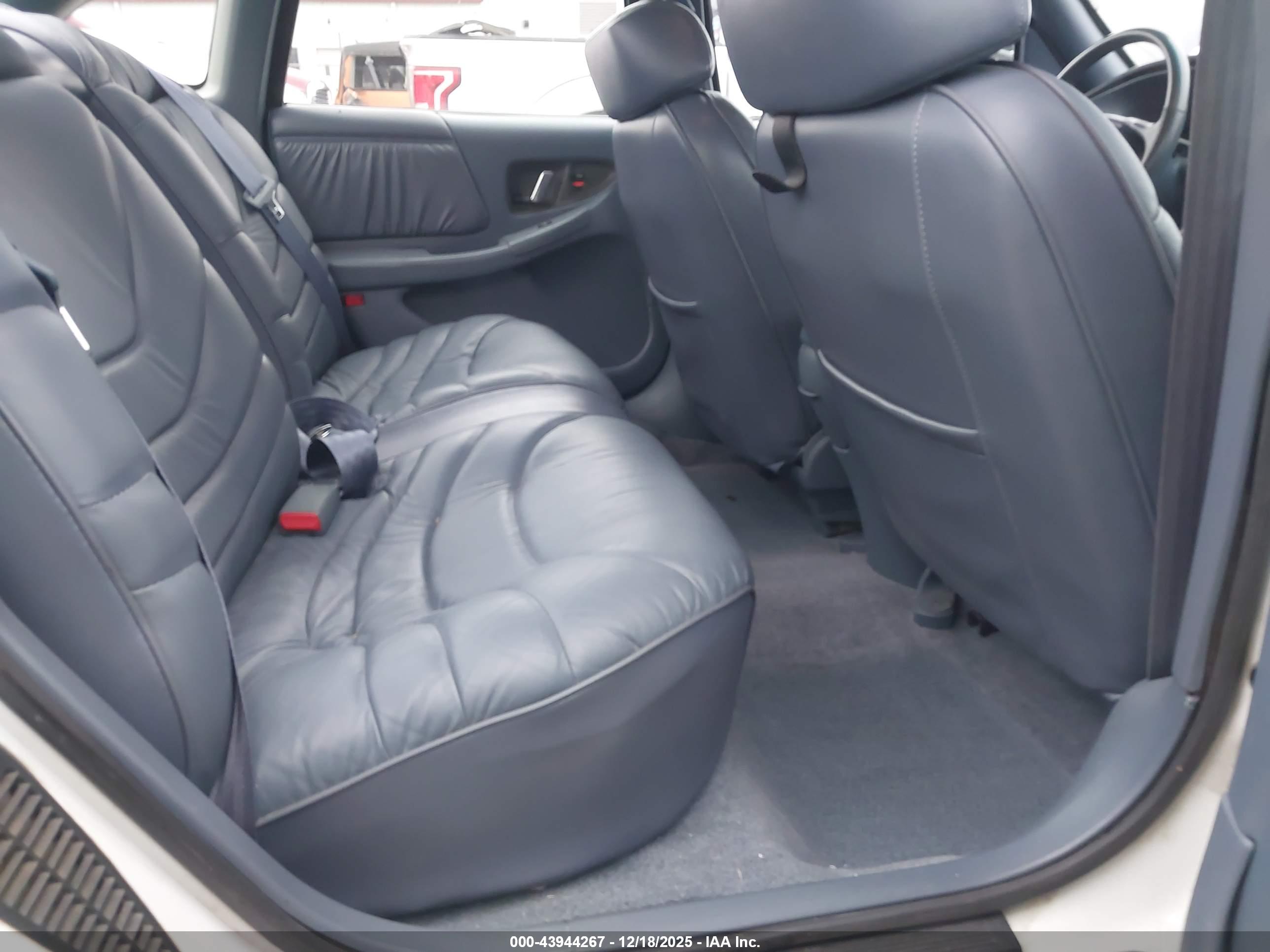 BUICK REGAL image 8