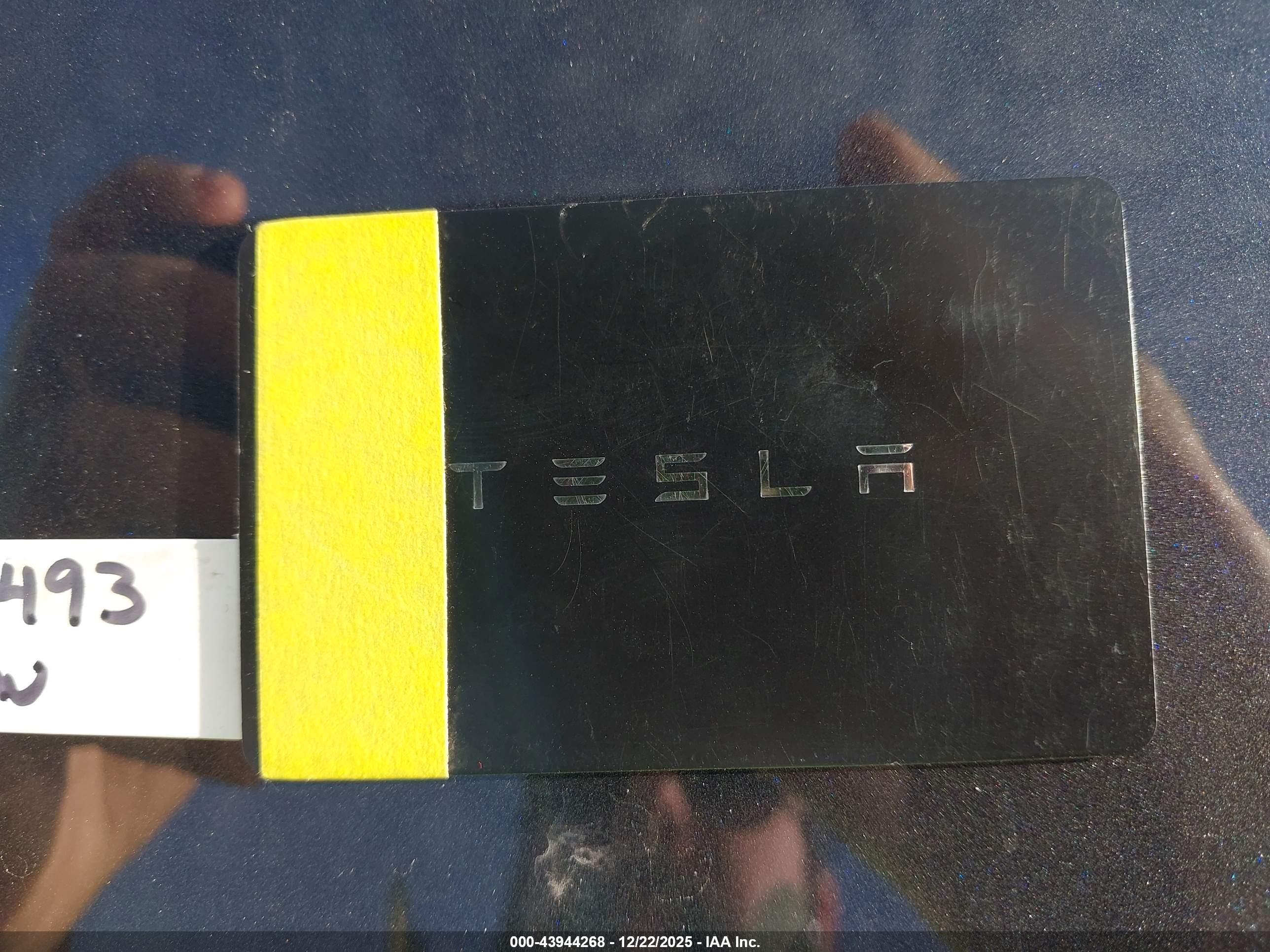 TESLA MODEL image 11