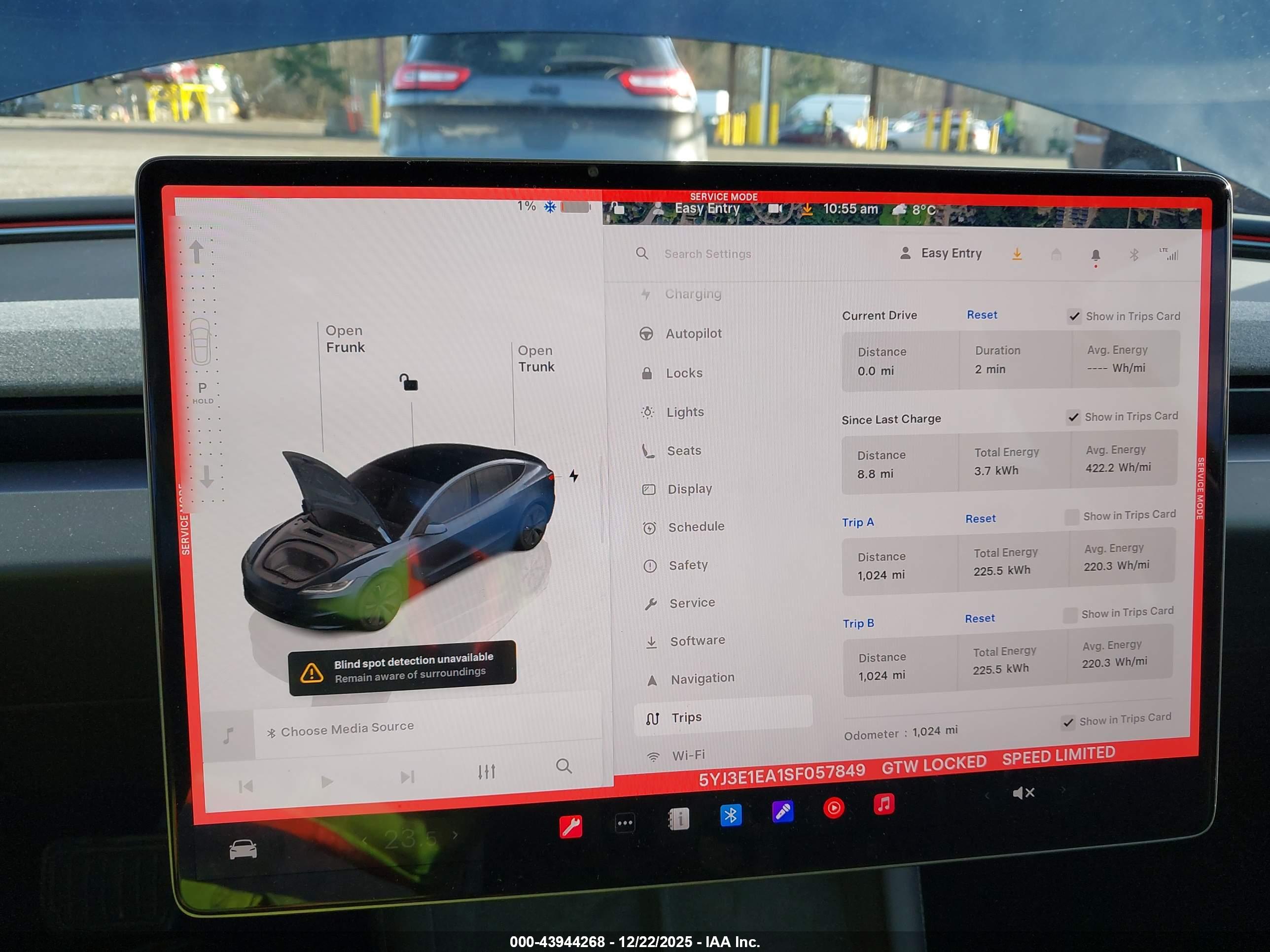 TESLA MODEL image 7