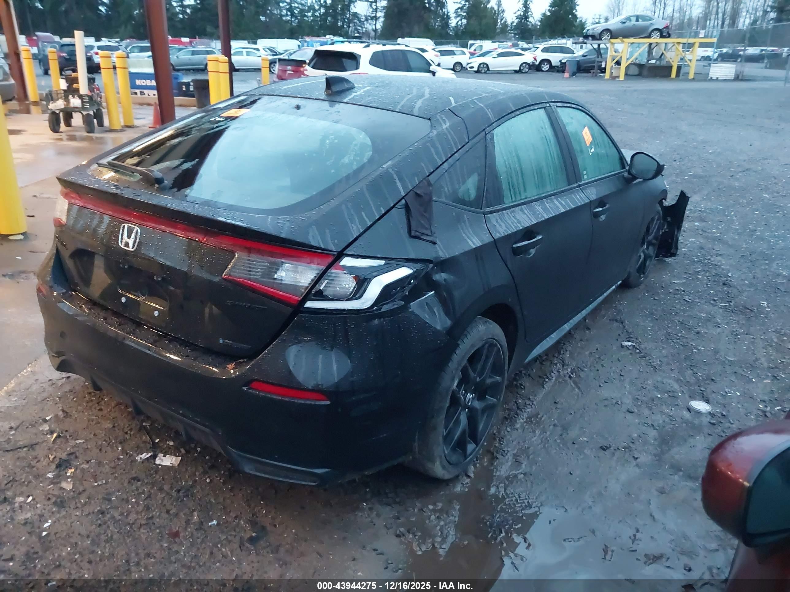 HONDA CIVIC image 4