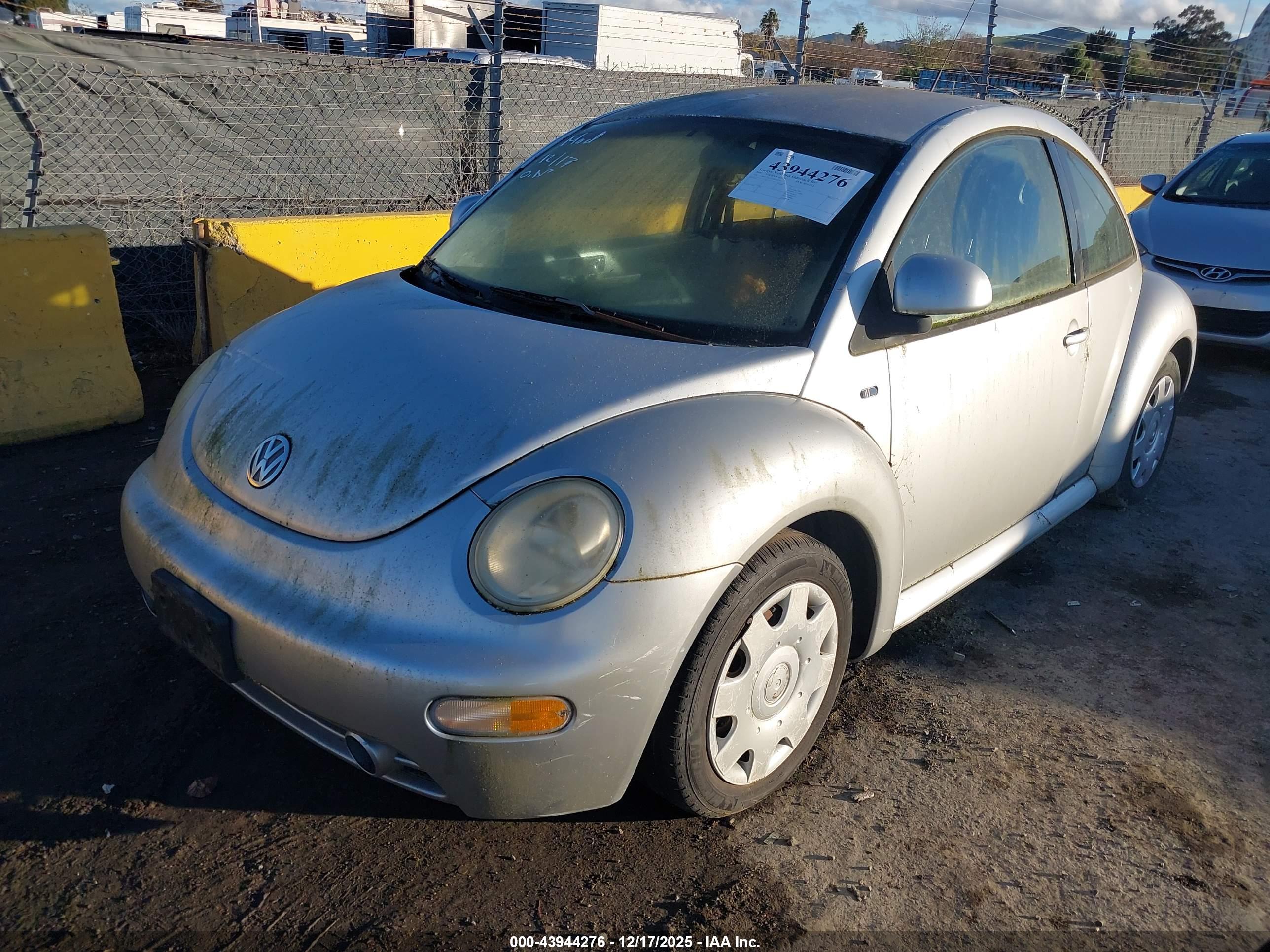 VOLKSWAGEN NEW image 2