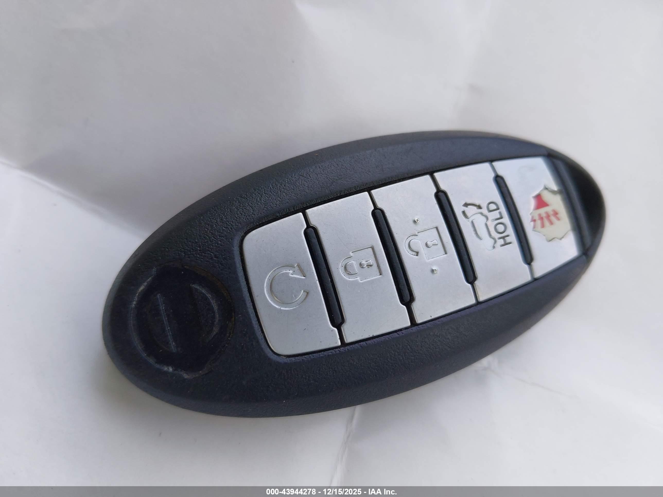 NISSAN PATHFINDER image 11