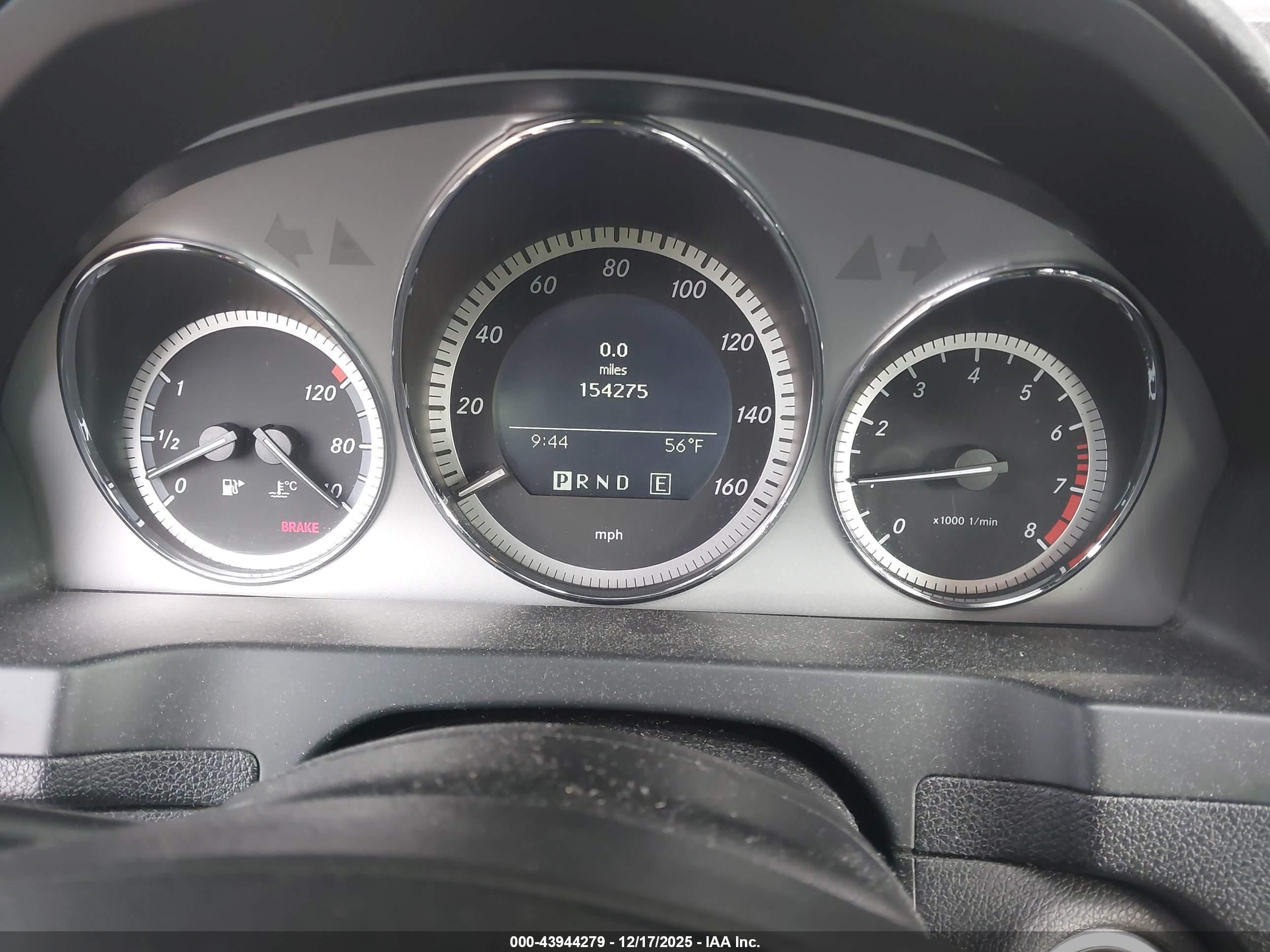 MERCEDES-BENZ C image 7