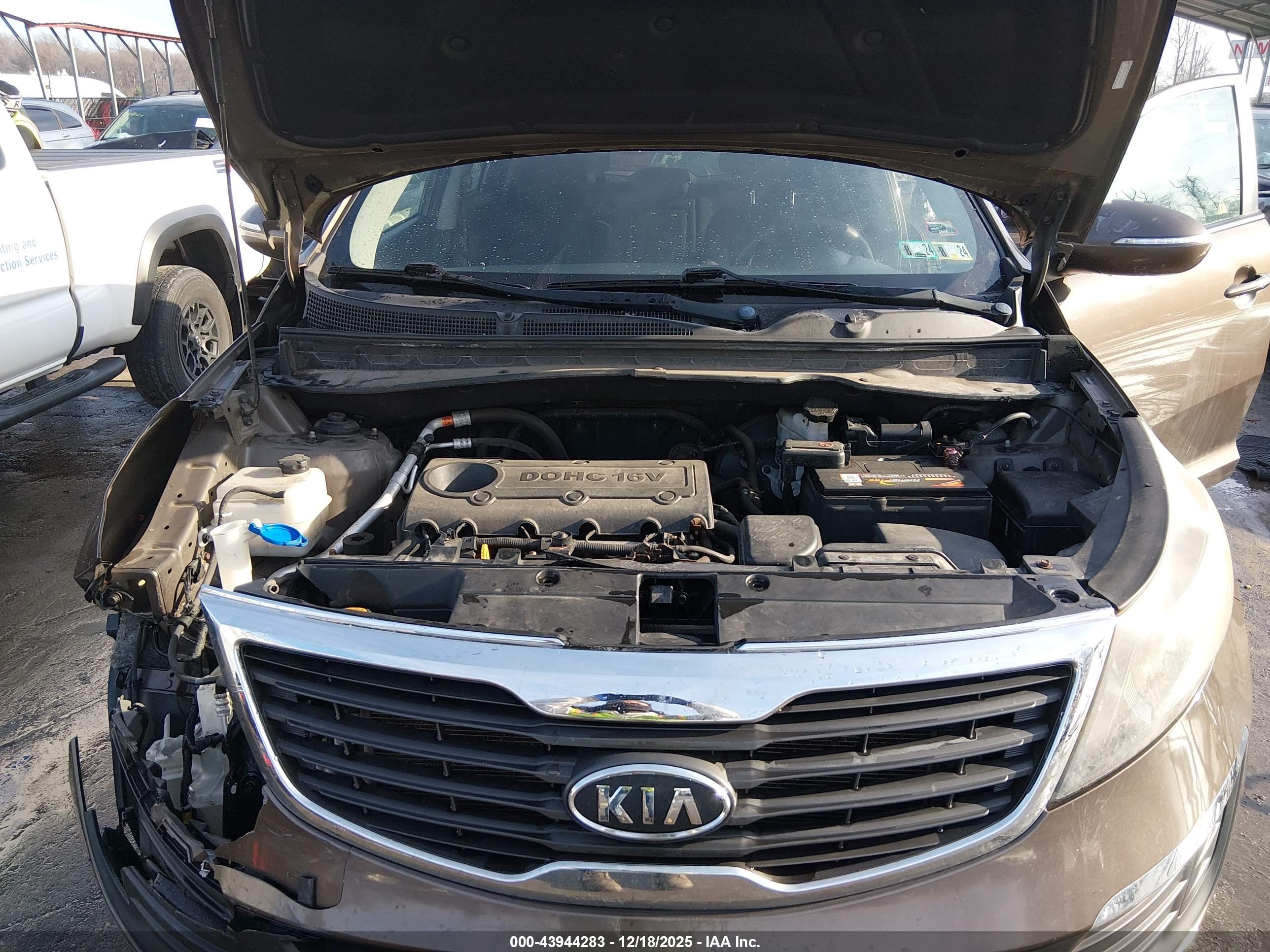 KIA SPORTAGE image 10